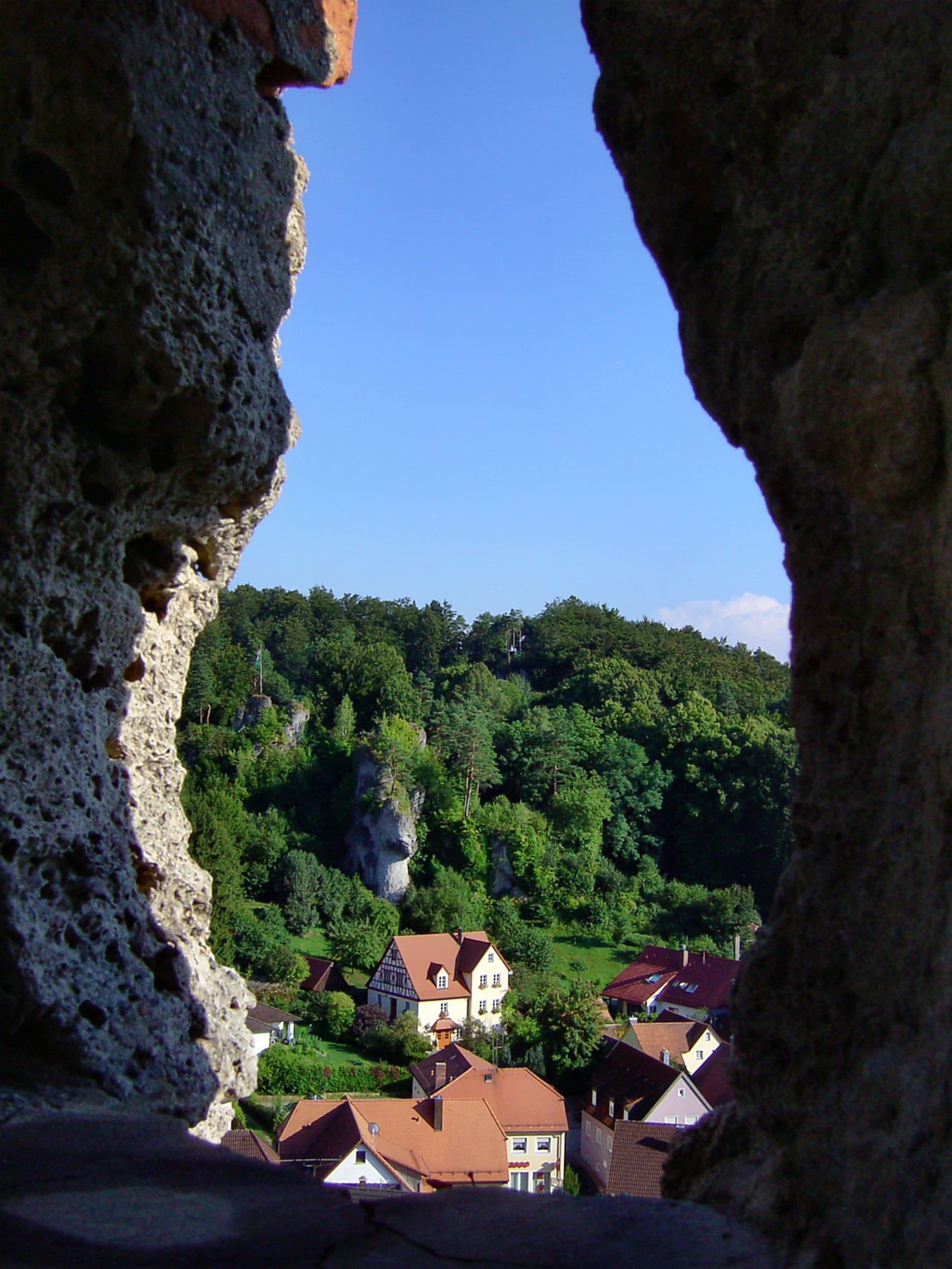architecture, sunlight, nature, clear sky, rock - object, franconian switzerland, germany, built structure, felsentor, outdoors, rock formation, building, Phone HD Wallpaper