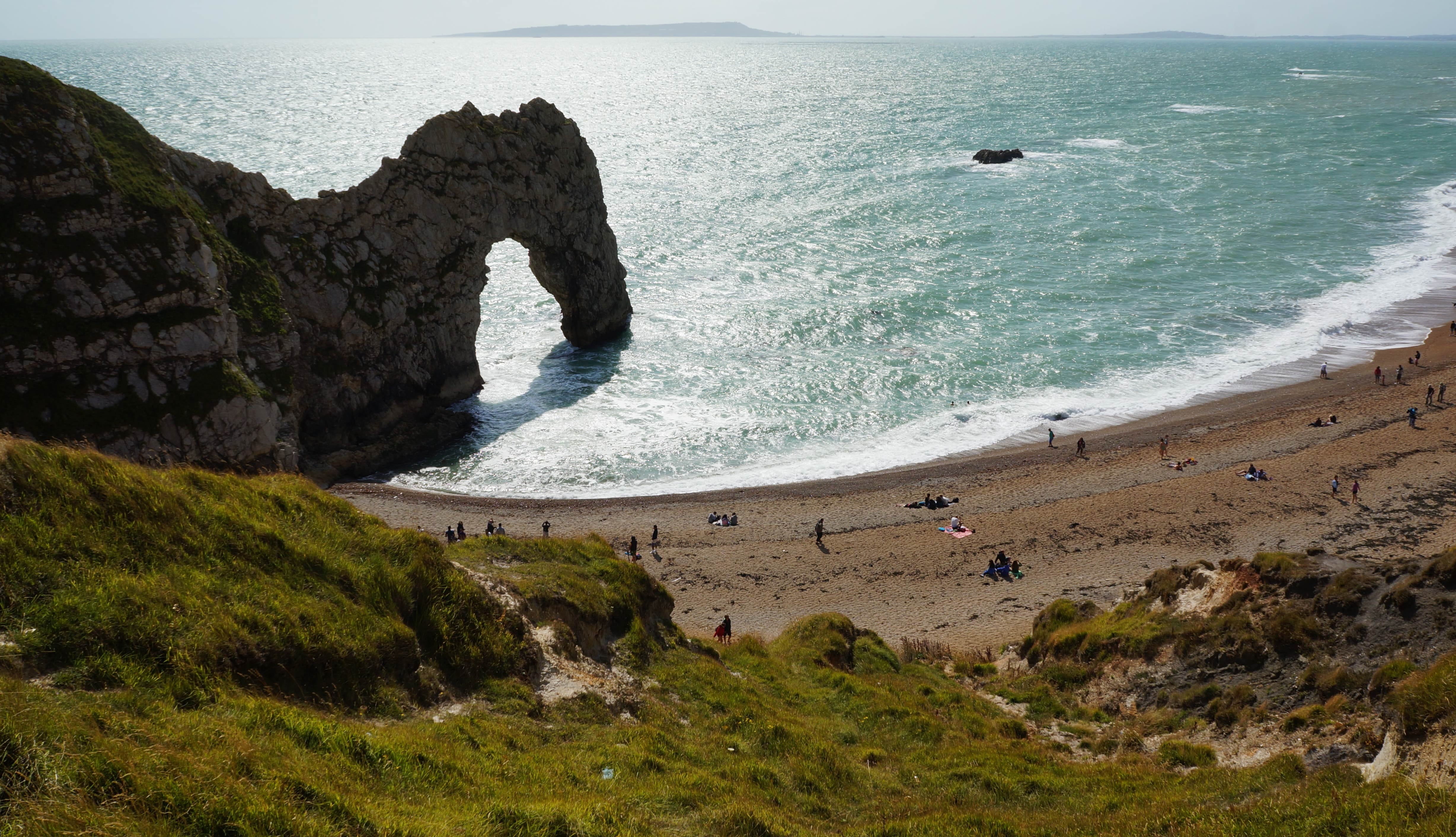 booked, people, leisure activity, horizon over water, beach, arch, tranquil scene, 4K, summer, day, nature, real people, ocean, rock, landscape, water, HD Wallpaper