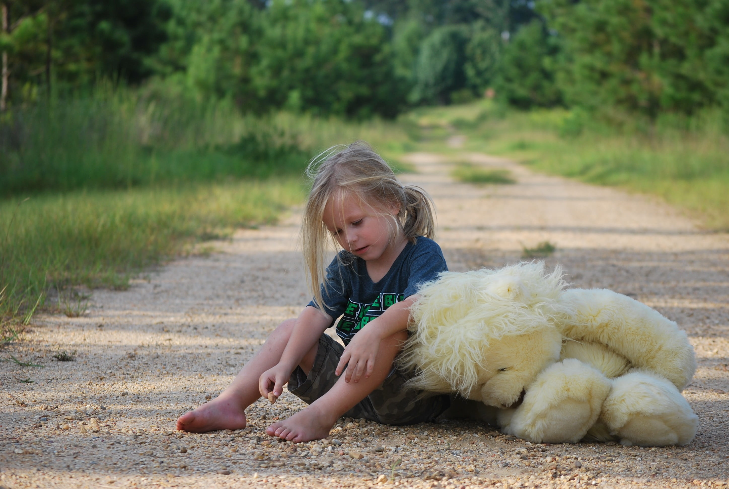 shirt, lifestyles, childhood, hairstyle, neck, black, outdoors, plush, play, nature, hair, land, kid, casual clothing, fun, toddler, happy, innocence, full length, HD Wallpaper