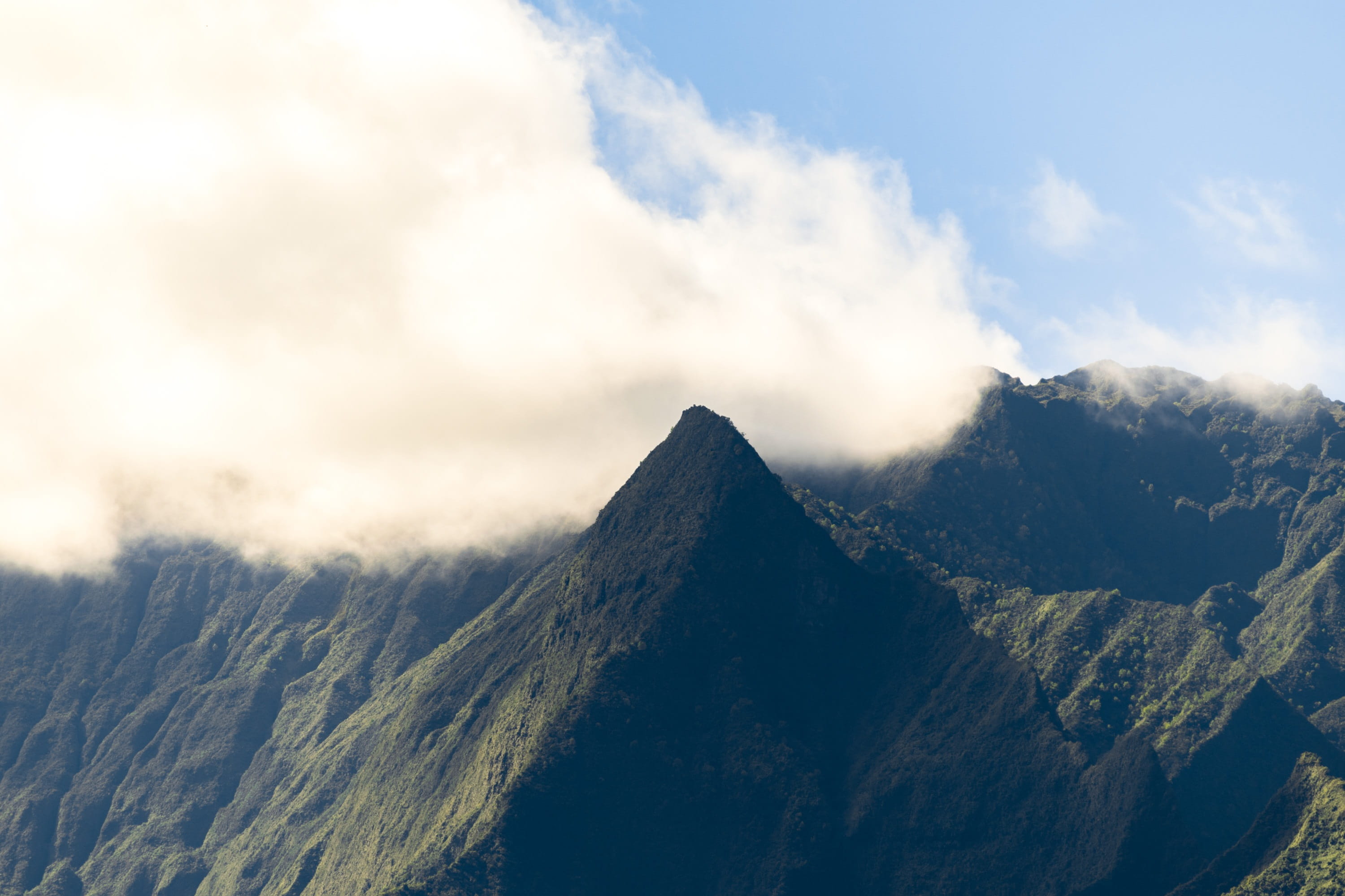 mountain range, scenic, non-urban scene, beauty in nature, Hawaii, cold temperature, high up, winter, tranquility, mountain, snow, clouds, Mountains, Landscape, HD Wallpaper