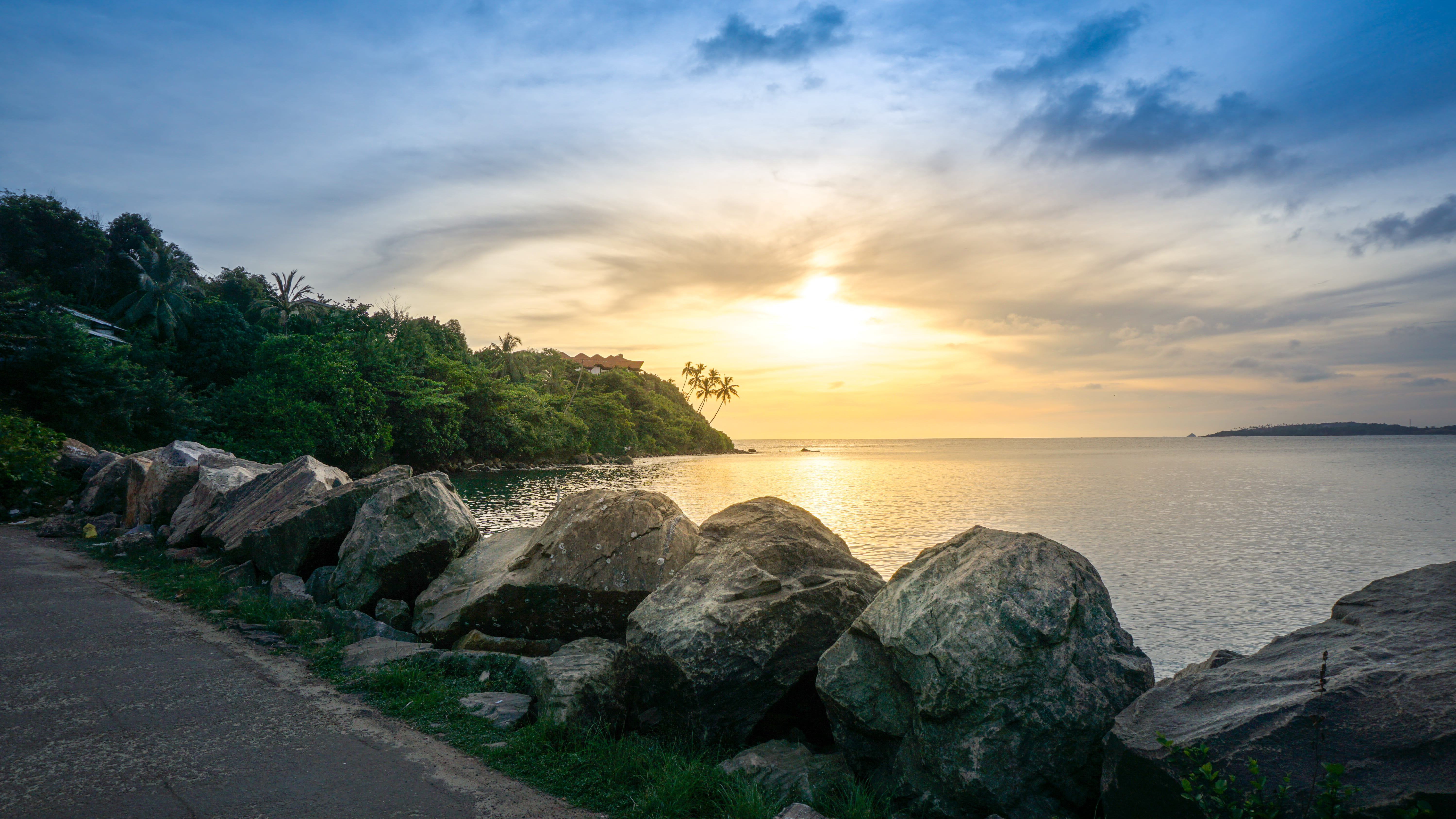 beach, rock, mirissa, mirissa fisheries harbor, cloud - sky, groyne, horizon over water, sky, sunset, beauty in nature, water, tranquility, fisheries, landscape, HD Wallpaper