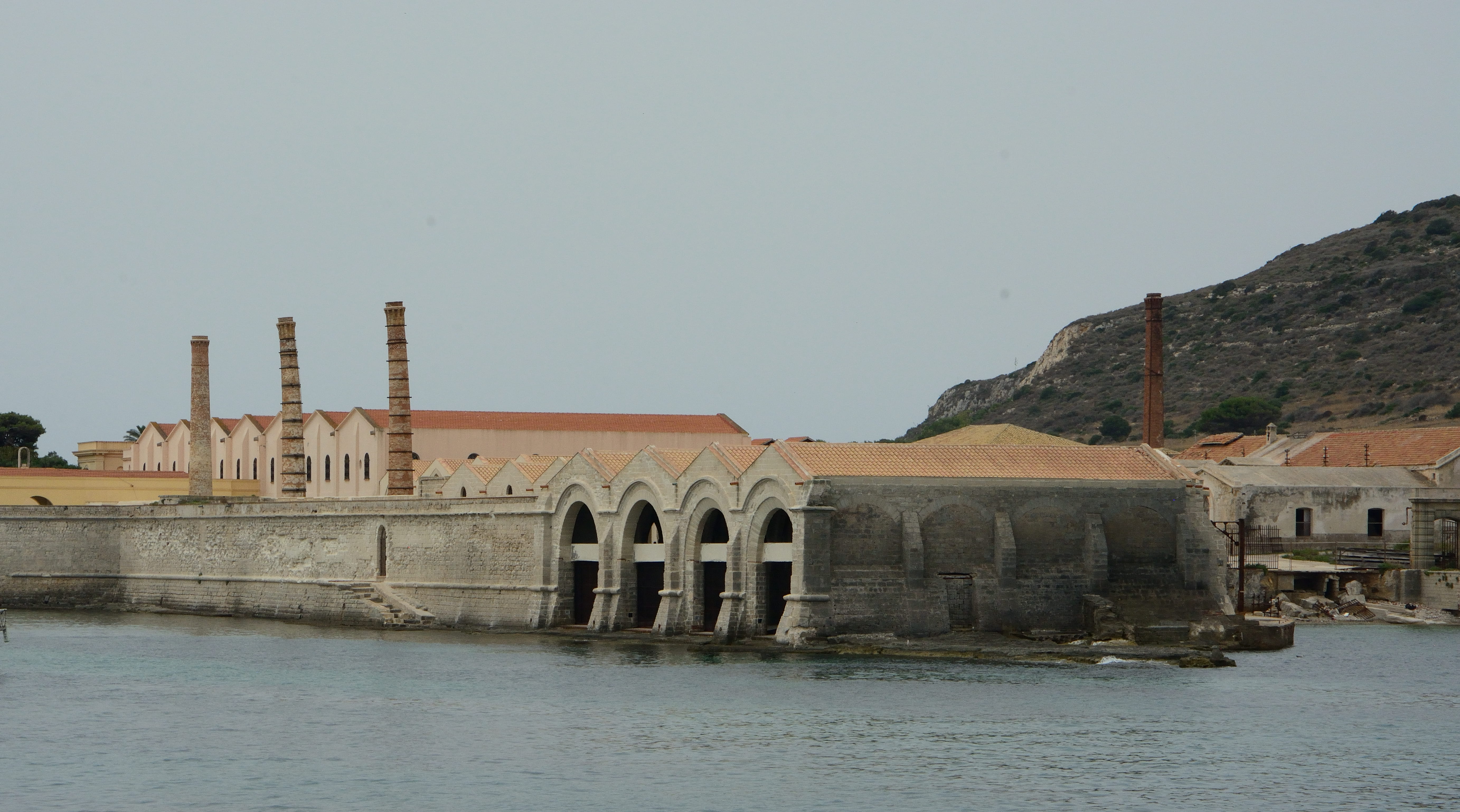 vintage, building exterior, sky, island of favignana, day, clear sky, travel destinations, fishery, outdoors, arch, copy space, nature, harbour, the past, HD Wallpaper