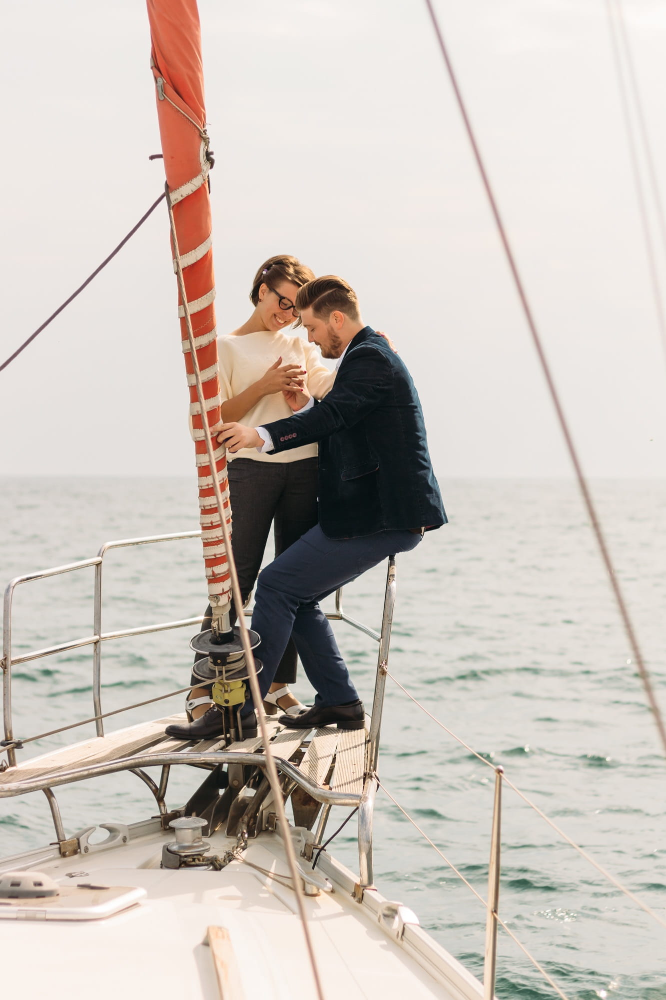 fidelity, kiss, nautical vessel, togetherness, just married, two, wedding, woman, full length, nature, love, men, transportation, ring, mode of transportation, Phone HD Wallpaper