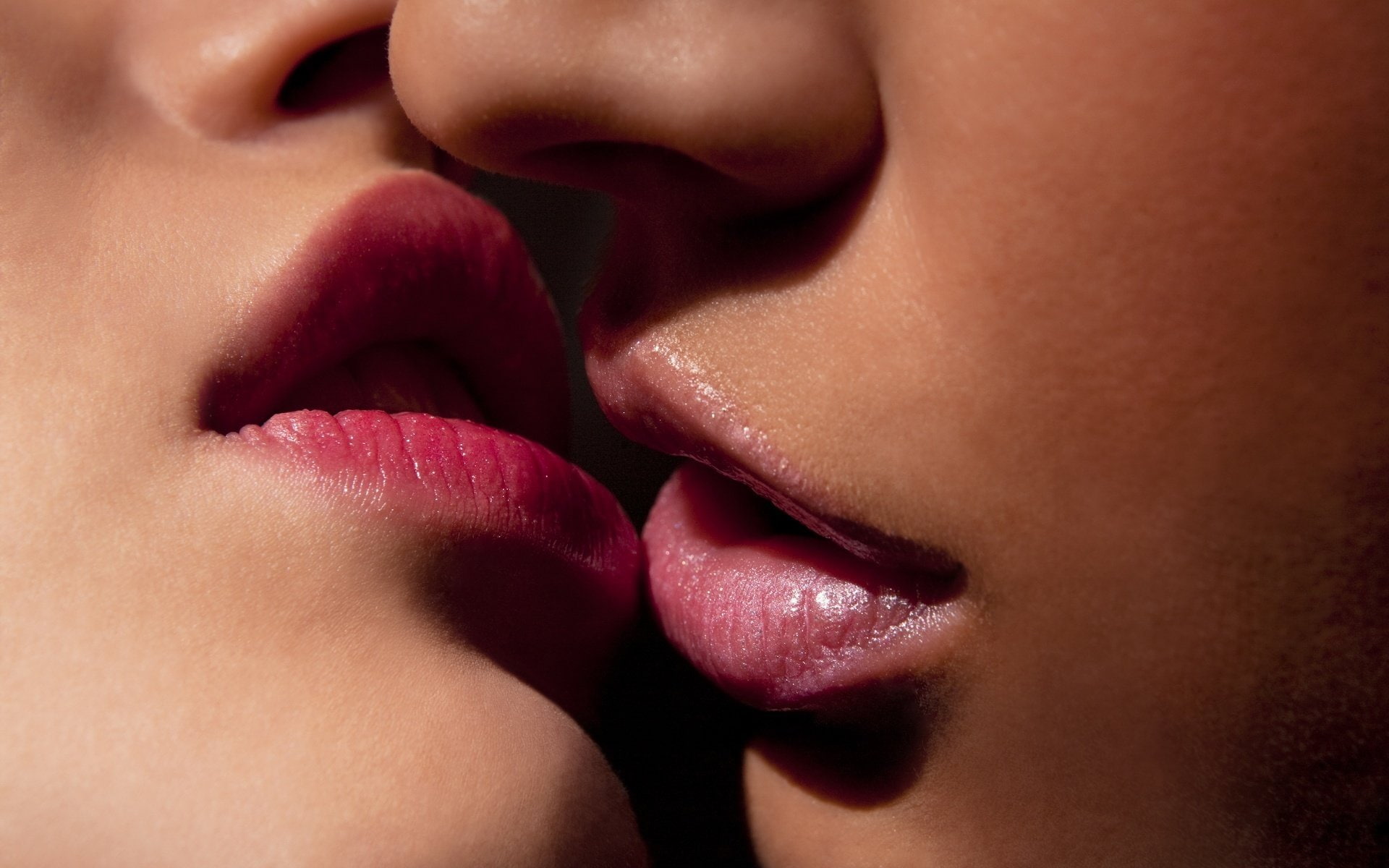 lips, sweet, touch, women, kiss, close, 1080P, HD Wallpaper