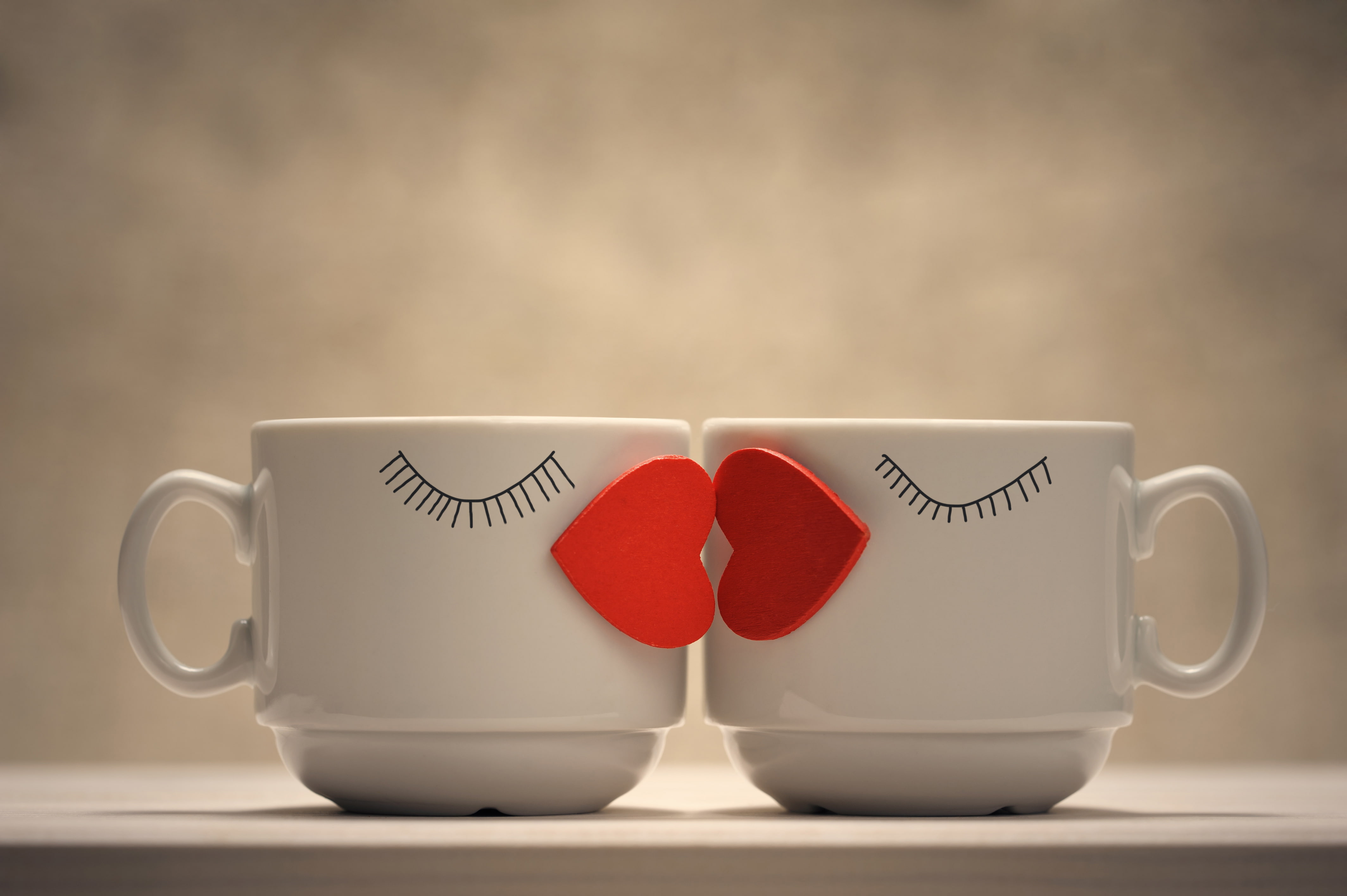 Kiss, Coffee Mugs, Lips, 4K, 4K, Love Hearts, HD Wallpaper