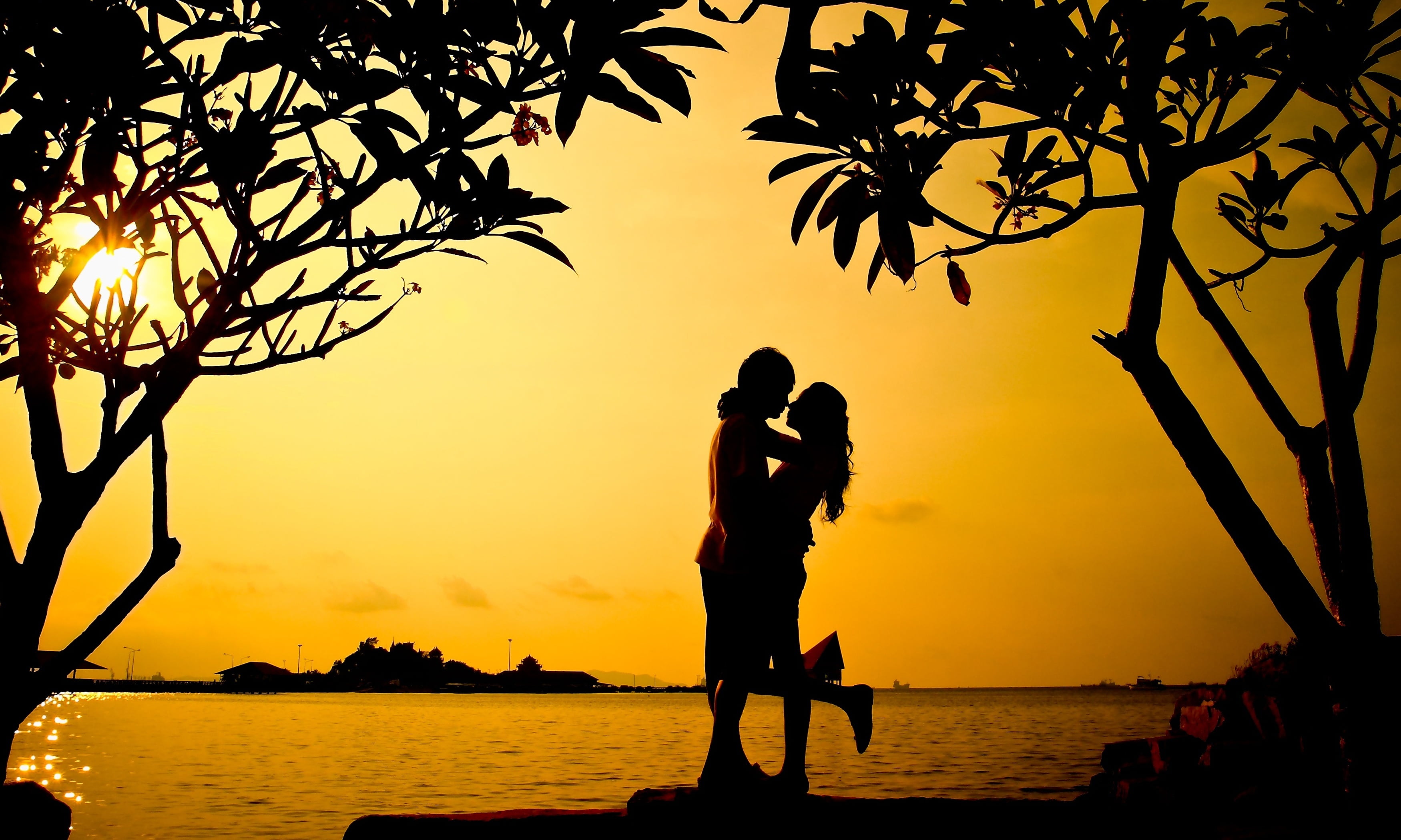 daughter, girl, trees, lovers, scenics - nature, cheerful, two people, tree, body, family, love, sky, full screen, orange color, widescreen, enjoyment, HD Wallpaper