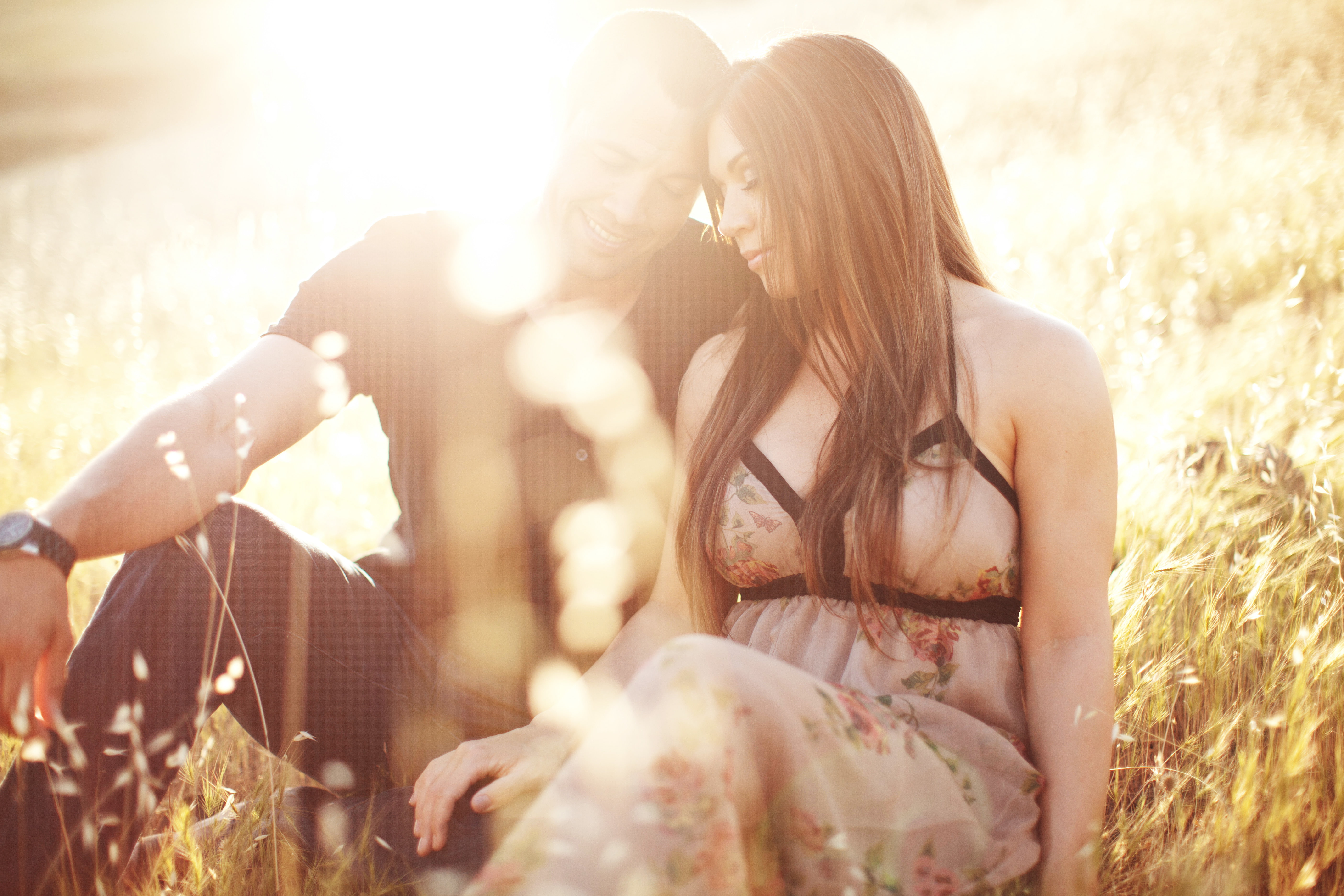 sun, casual Clothing, tenderness, lifestyles, land, couple - relationship, halter, fashion, enjoyment, beautiful, plant, background, happiness, cheerful, HD Wallpaper
