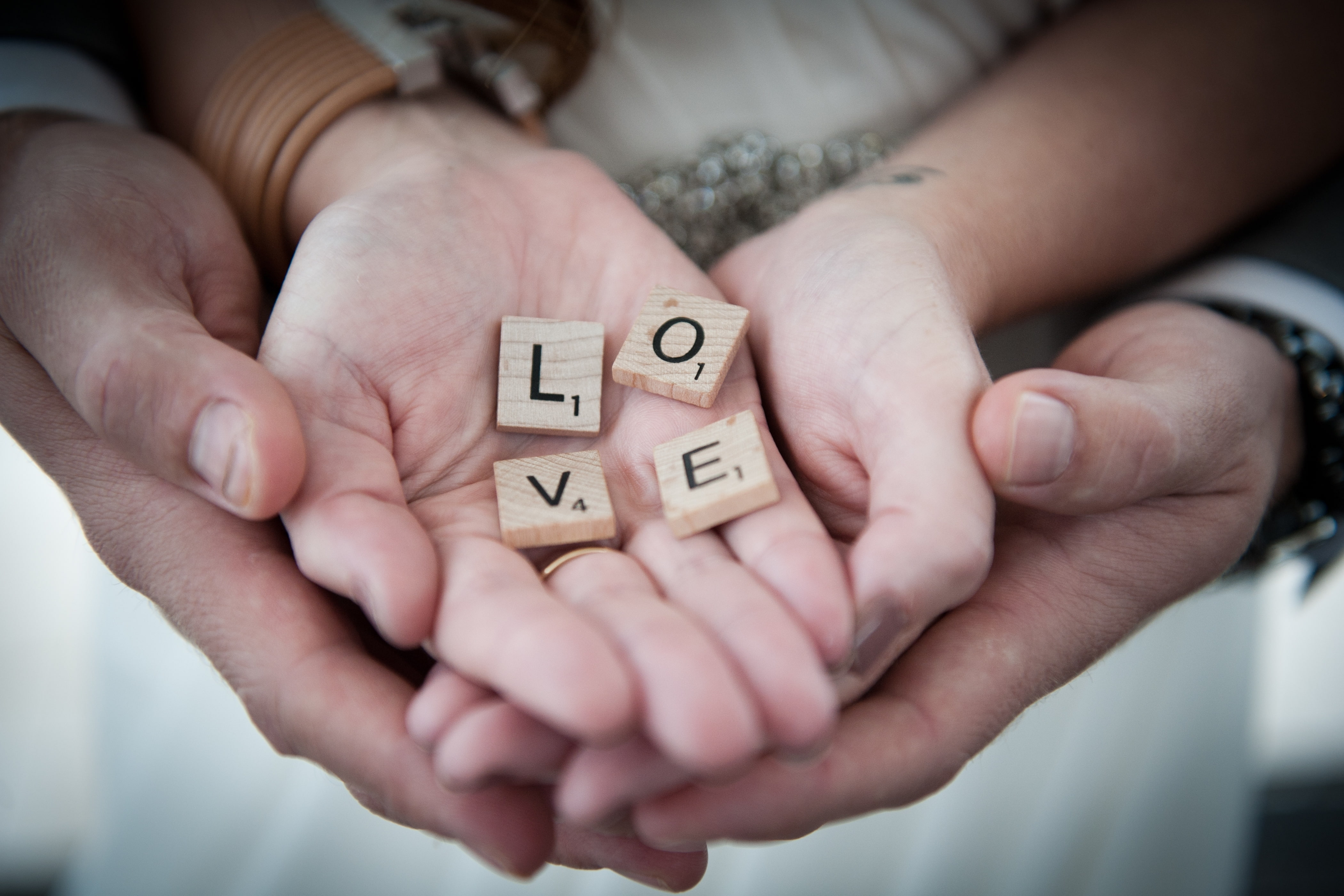 four, letters, human finger, two, midsection, human body part, blur, lovers, romance, concepts, real people, finance, girl, beautiful, feelings, mood, finger, HD Wallpaper