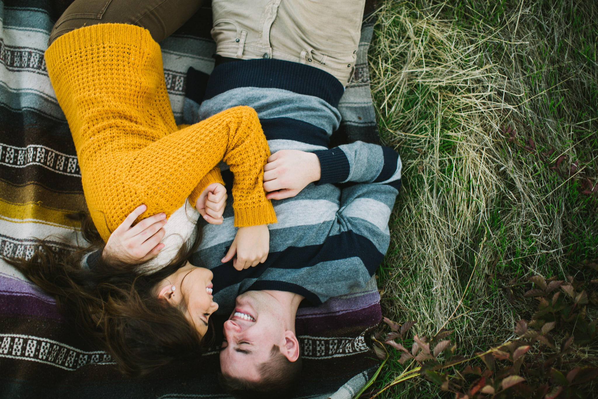 full screen, adult, plant, 1080P, yellow, pair, young women, people, real people, lying down, young adult, sweater, togetherness, lifestyles, HD Wallpaper