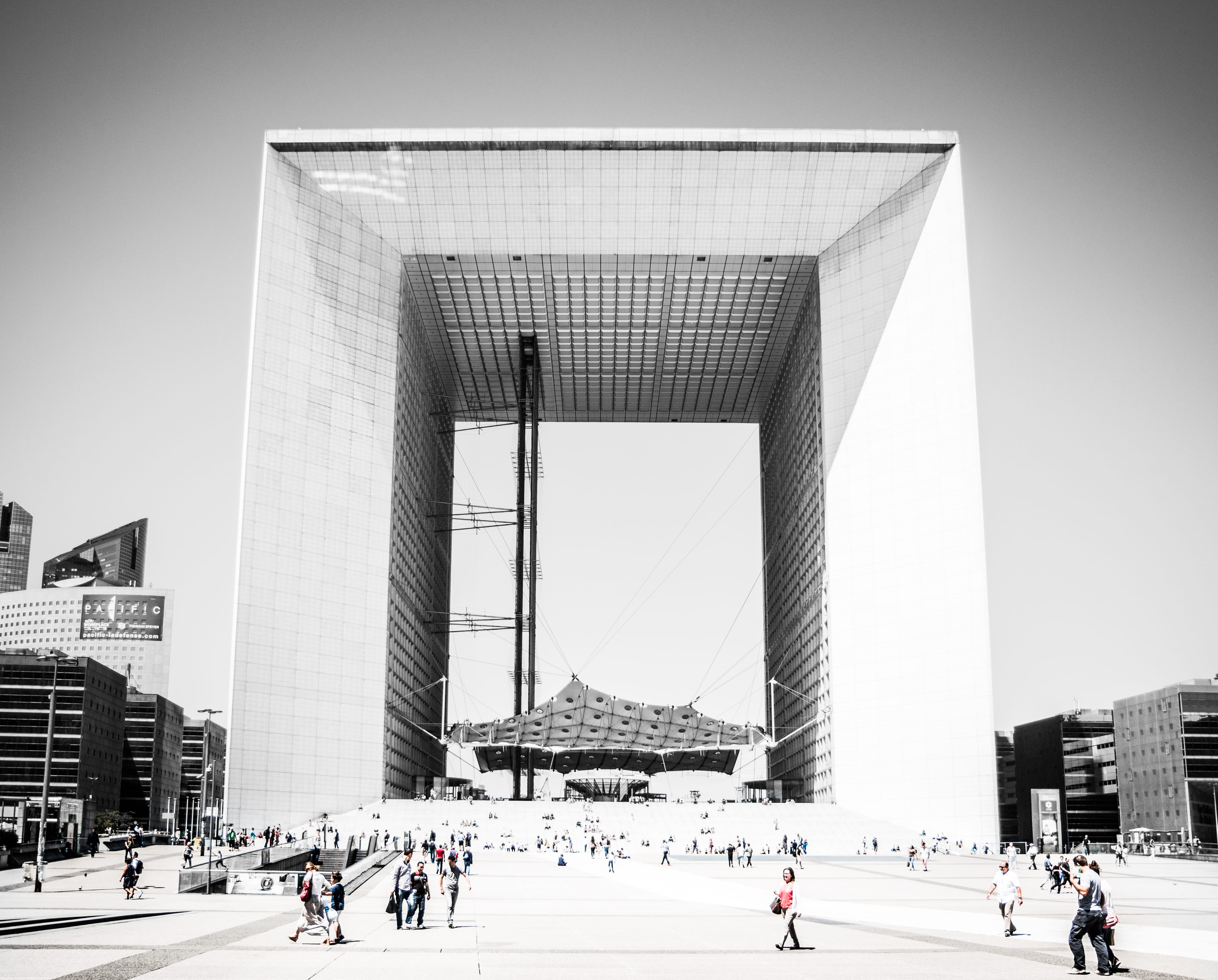 architecture, black and white, travel, sky, la grande arche, la defense, real people, men, industrial, photography, ground, france, structure, architectural, HD Wallpaper