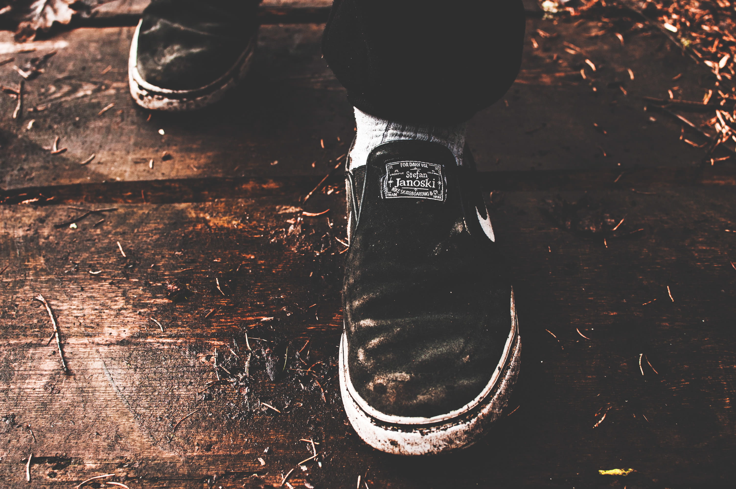 boot, leather, sb, human limb, land, trees, day, one person, unrecognizable person, stefanjanoski, nikesb, bridge, stříbro, human leg, low section, sunlight, HD Wallpaper