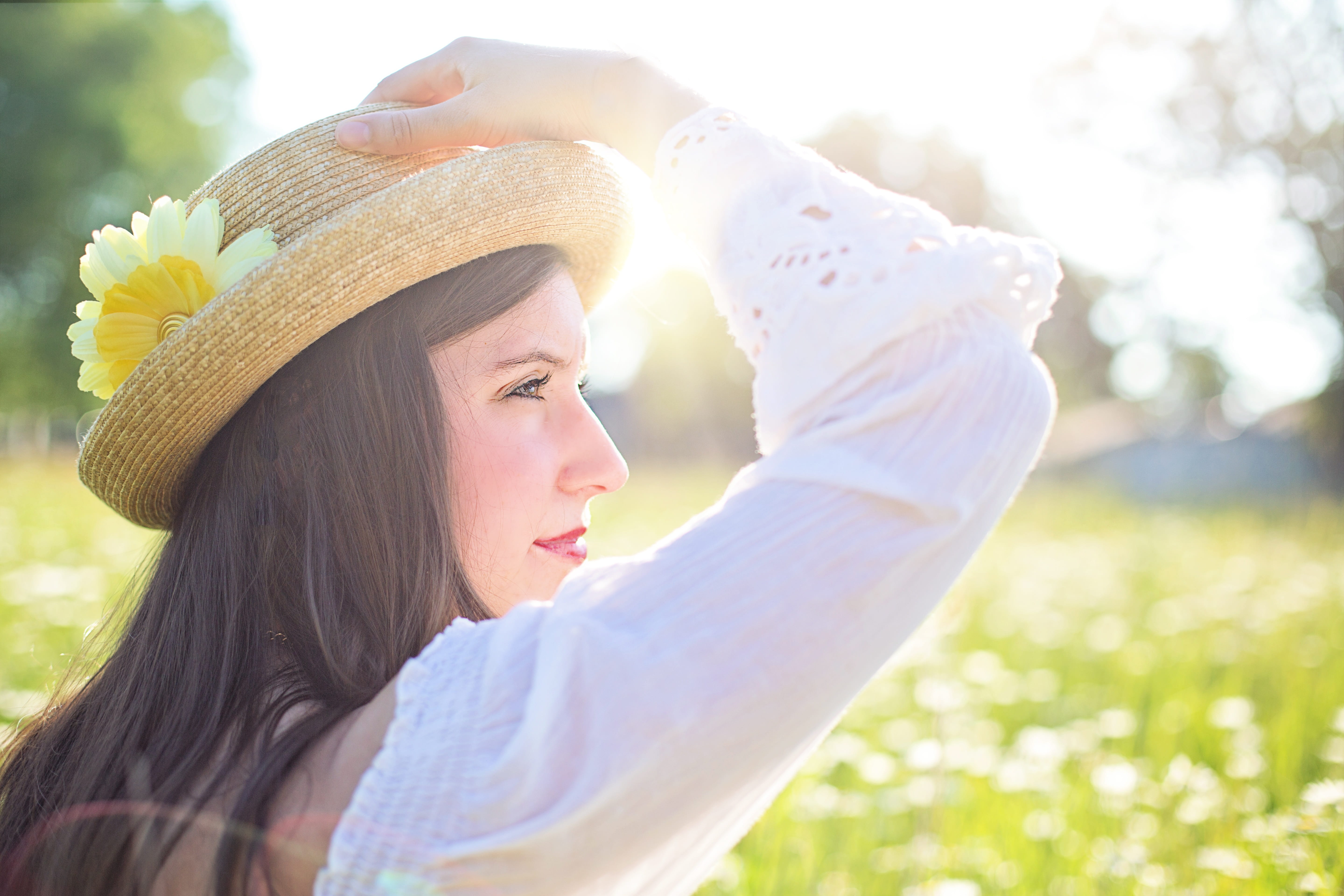nature, long, hairstyle, human arm, sunshine, contemplative, profile view, flower, one person, contemplating, spring, lifestyle, outdoor, woman, daisies, HD Wallpaper