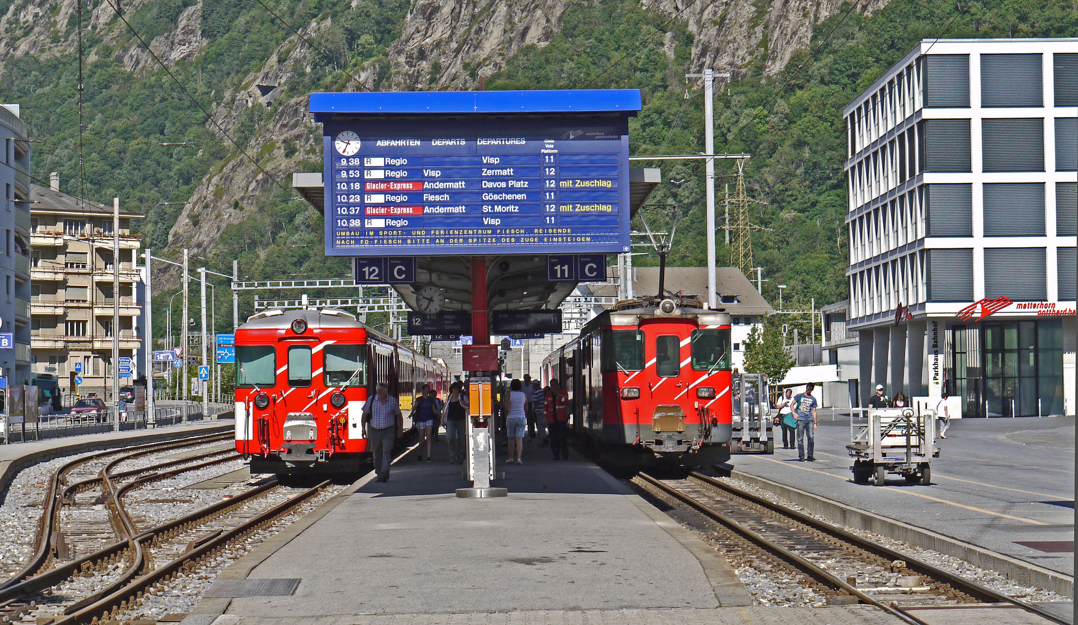 regional trains, electric locomotive, mgb, clock, railway, city, rail traffic, vineyard station, railway station, platform, railroad station, outdoors, HD Wallpaper