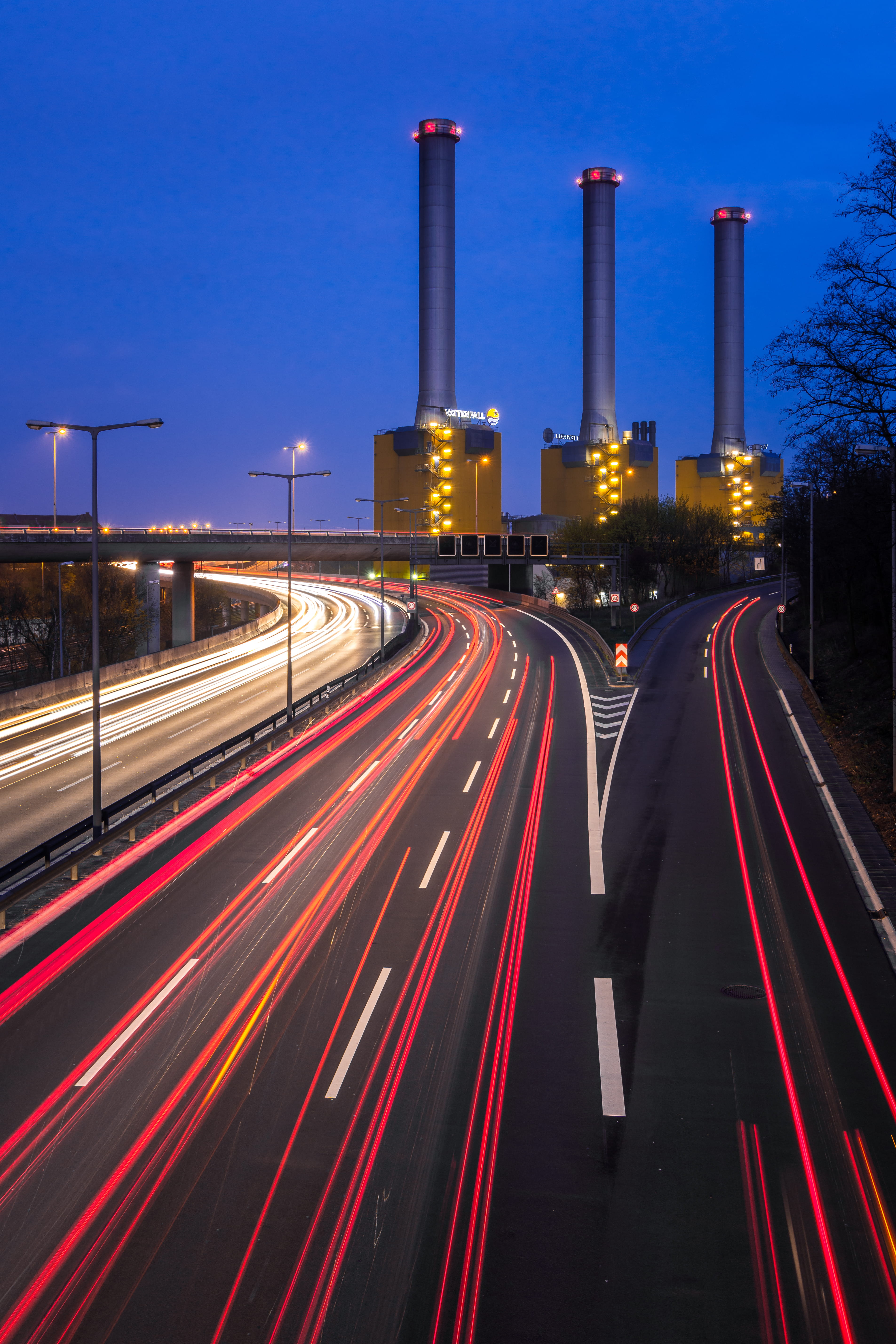 street light, tarmac, building exterior, highway, illuminated, berlin, light trail, road, person, way, engine, dusk, long exposure, power plant, city, light stripes, Phone HD Wallpaper