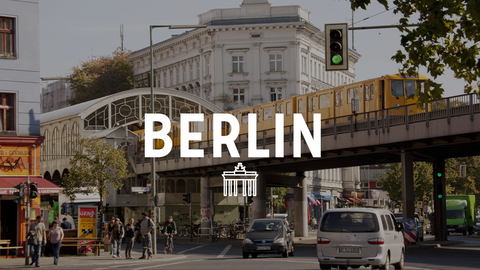 text, city street, incidental people, transportation, World Cities Landmarks and Streetlife, city, mode of transportation, western script, sign, architecture, HD Wallpaper