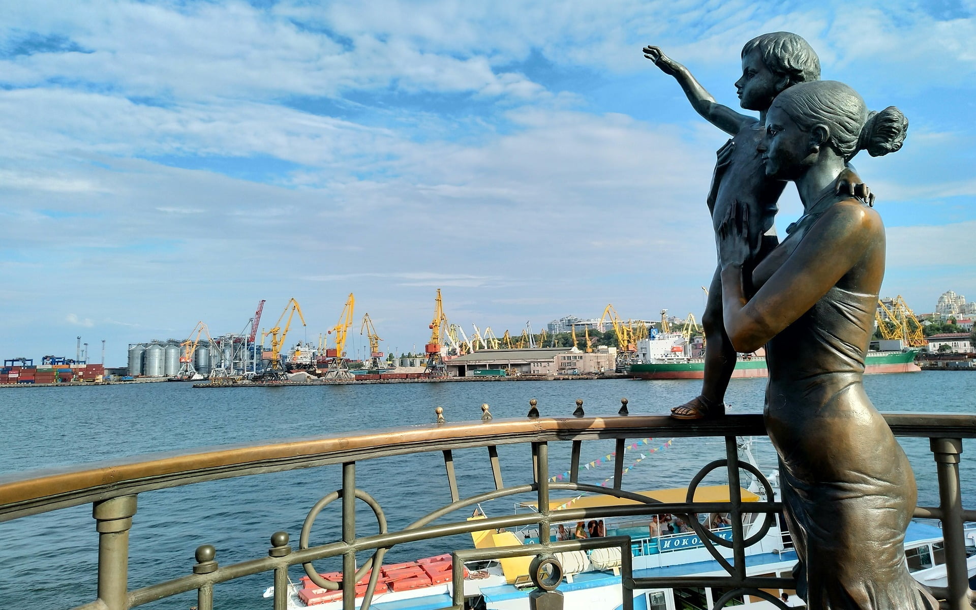 baby, creativity, city, water, Sea Monument in Odessa, statue, cloud - sky, representation, Ukraine, built structure, transportation, river, architecture, HD Wallpaper