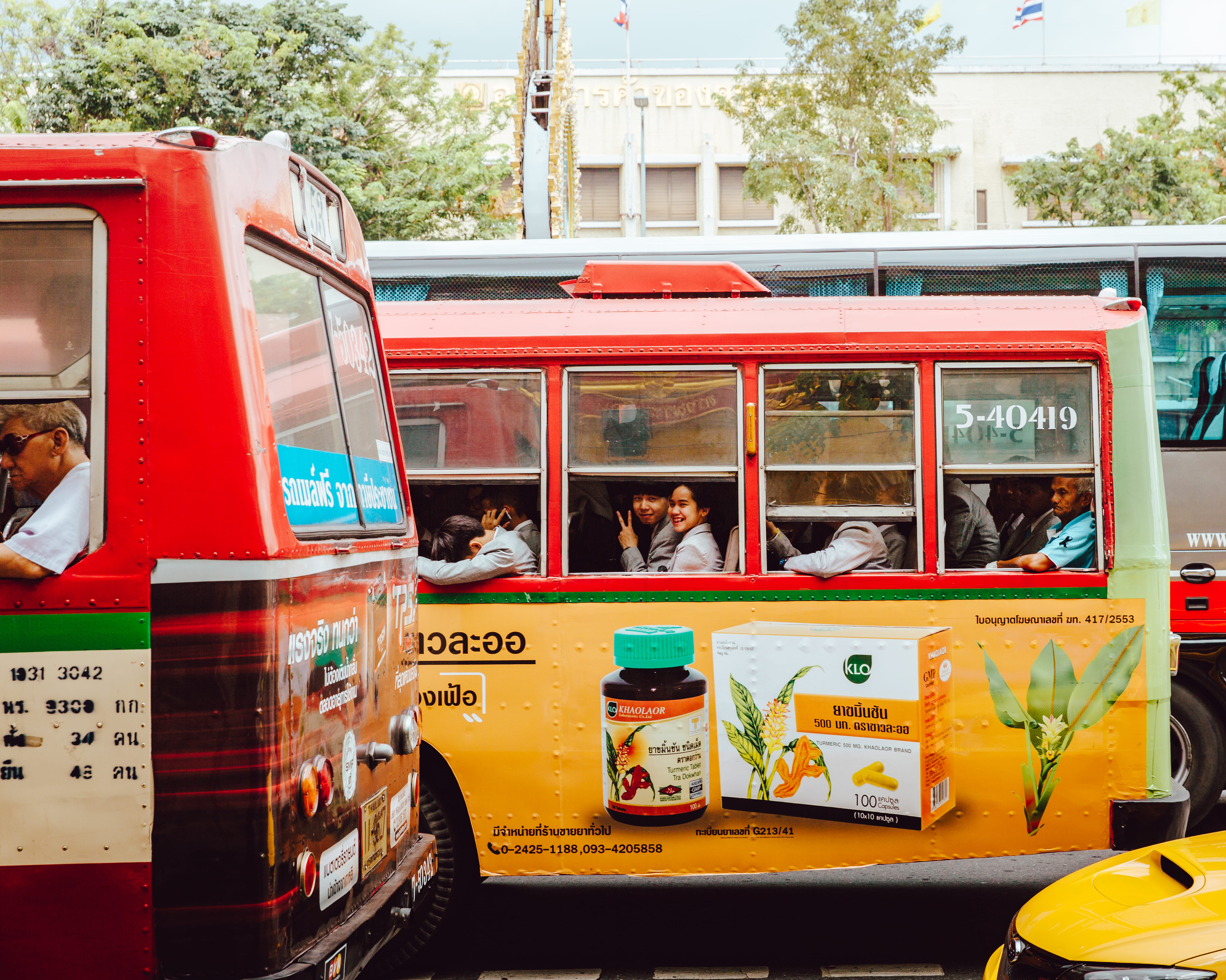 transportation, small business, buses, top, outdoors, smiling, men, transparent, mode of transportation, inside, cab, incidental people, adult, 4K, building, HD Wallpaper