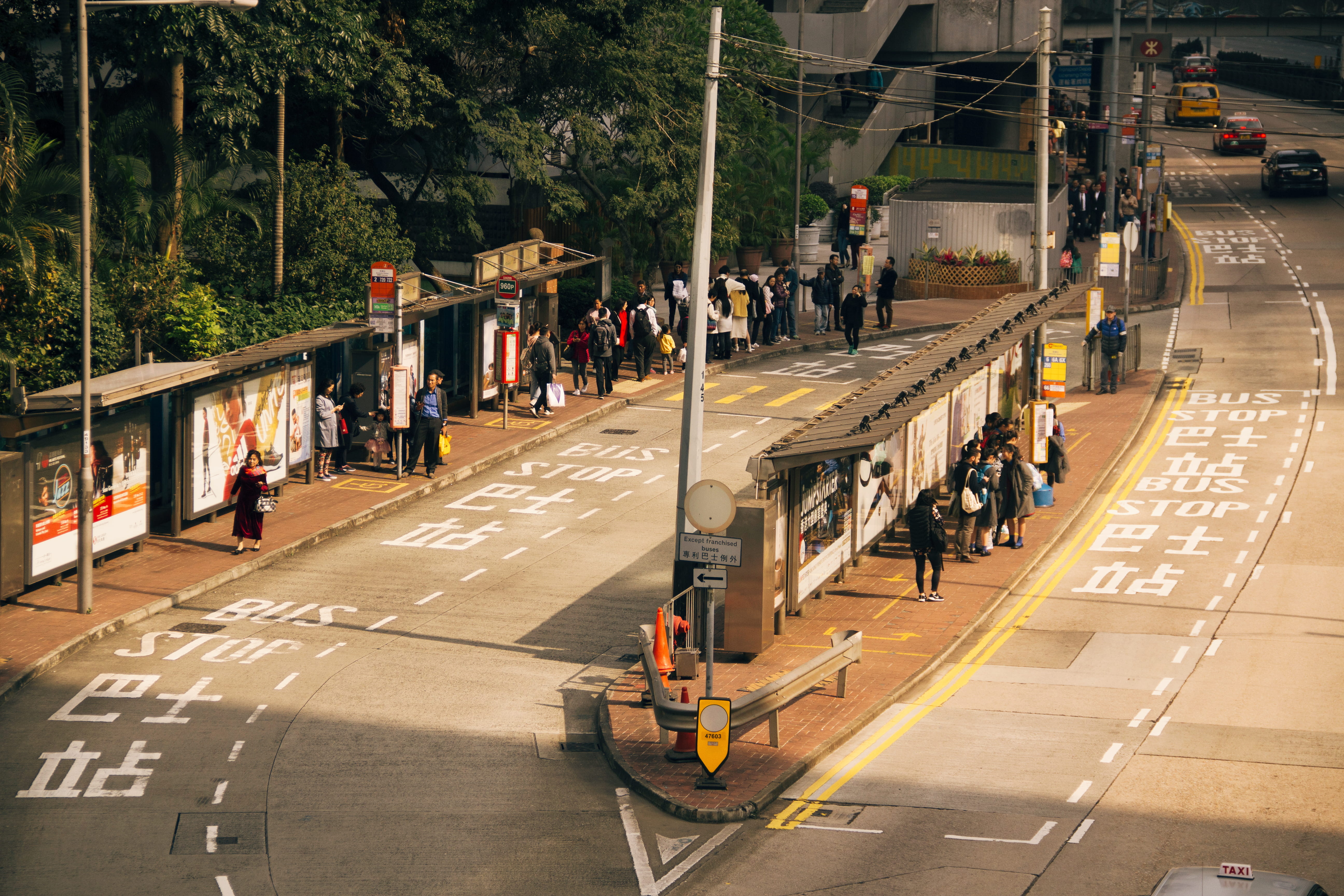 architecture, highway, transportation, terminal, vehicle, outdoors, zebra crossing, path, day, 5K, tarmac, land vehicle, furniture, road, human, large group of people, HD Wallpaper