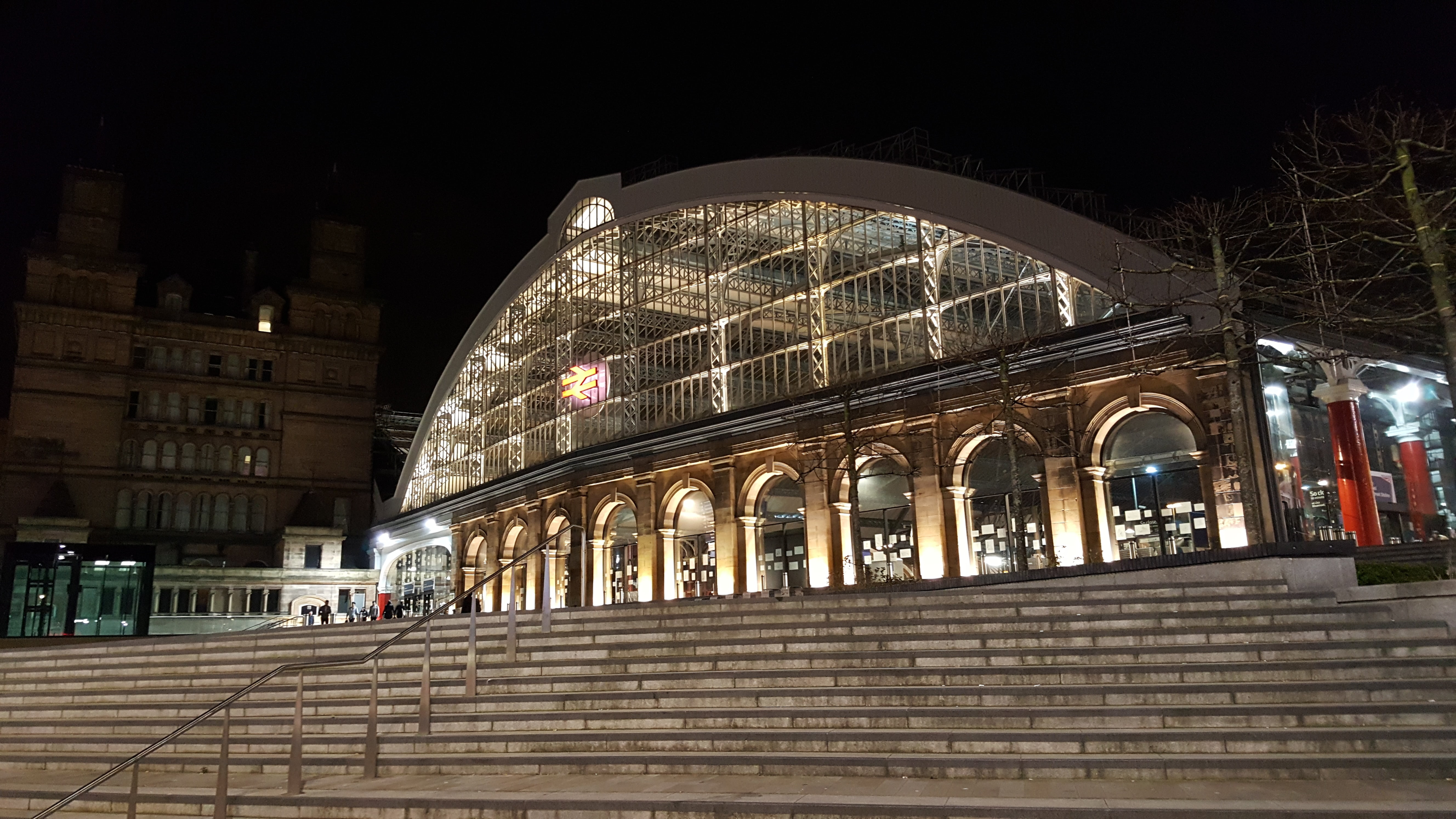 outdoors, no people, architecture, liverpool, city, merseyside, history, famous Place, train station, travel destinations, building exterior, railroad station, HD Wallpaper