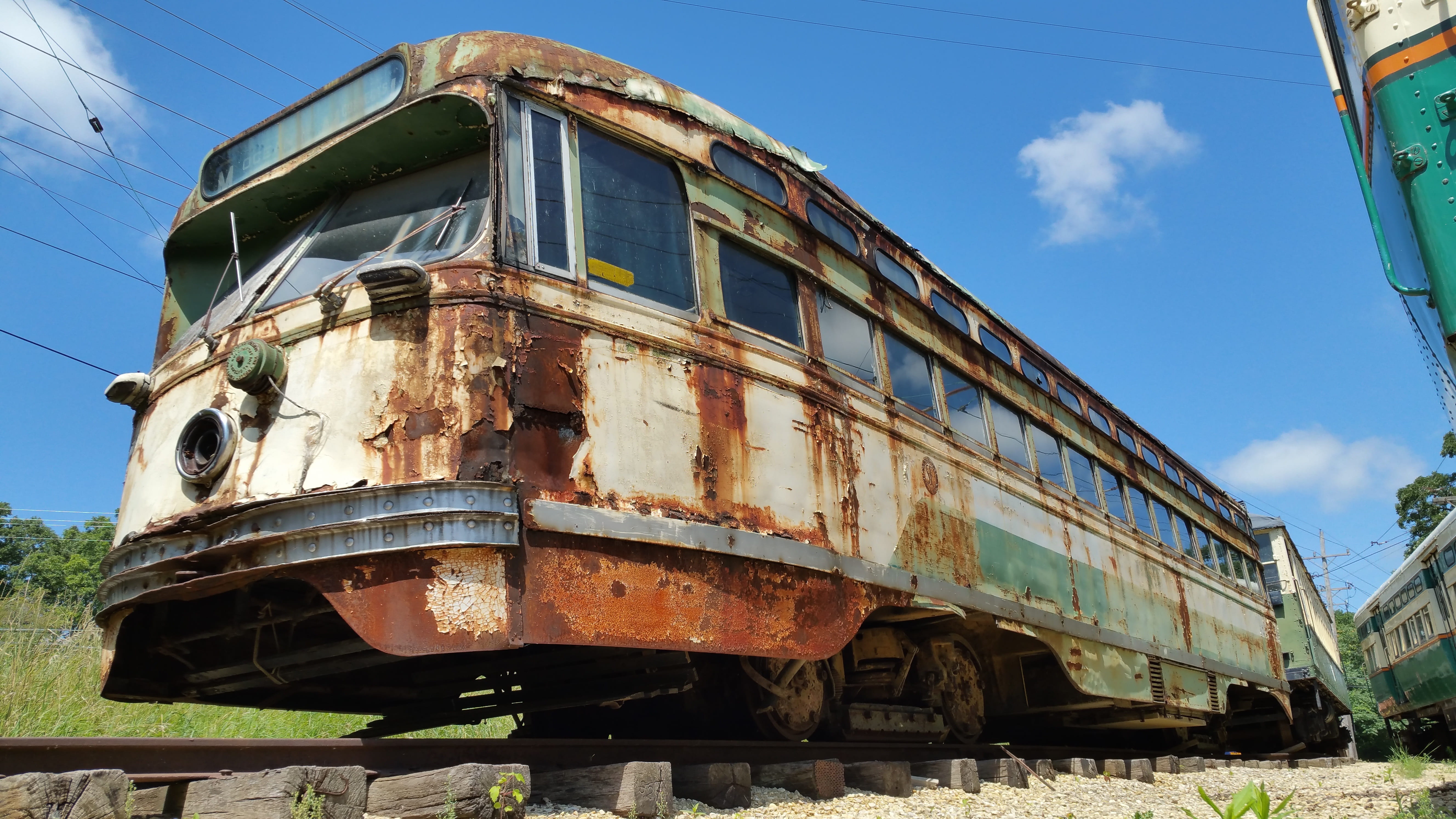 steel, outdoors, rust, transportation, antique, industry, retro, rail transportation, white, blue, vintage, city, commute, lines, san francisco, 5K, run-down, HD Wallpaper