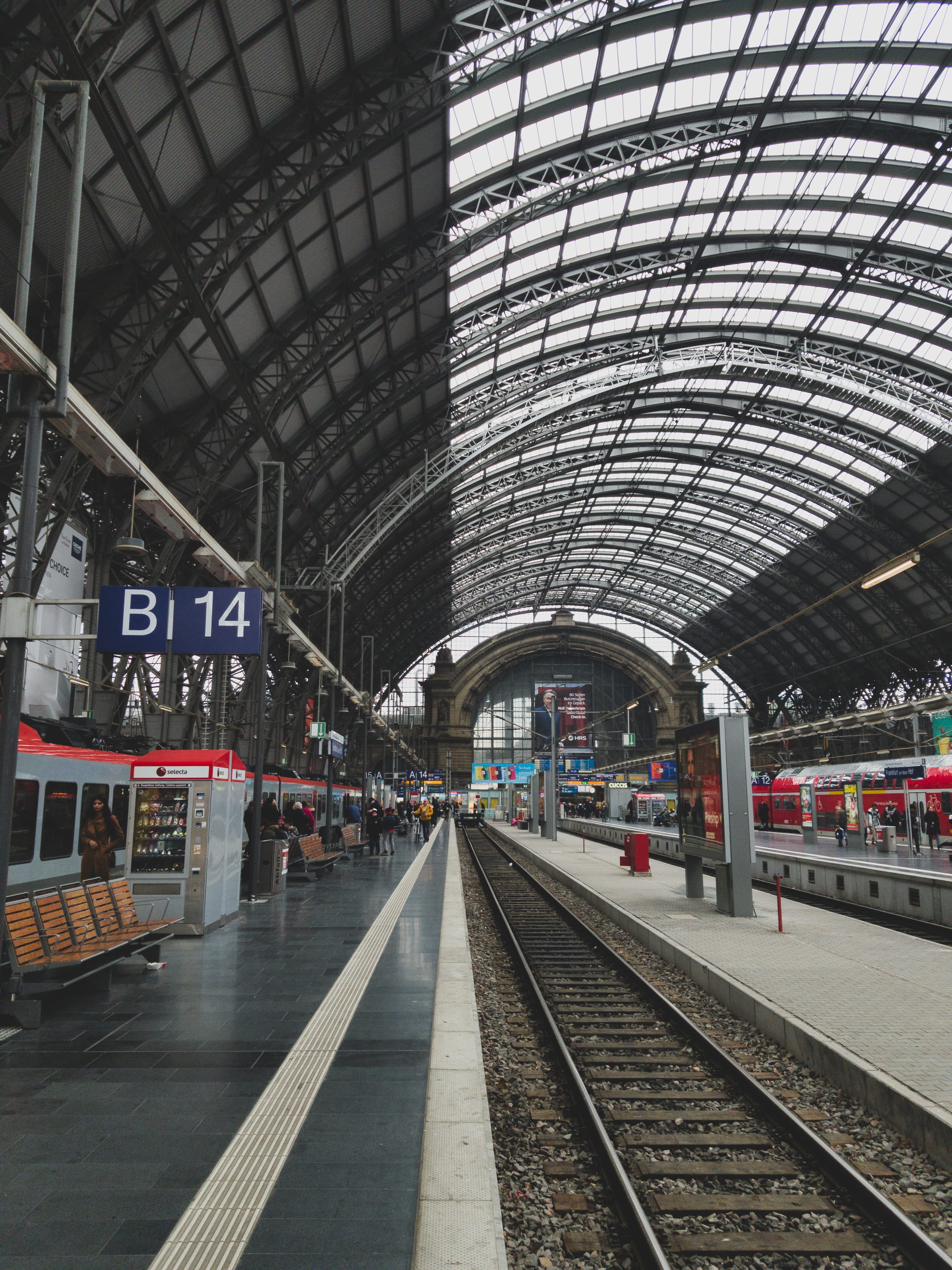 terminal, public transportation, indoors, streetcar, train - vehicle, arrival, electronics, train, screen, rail, railway, built structure, arch, urban, Phone HD Wallpaper