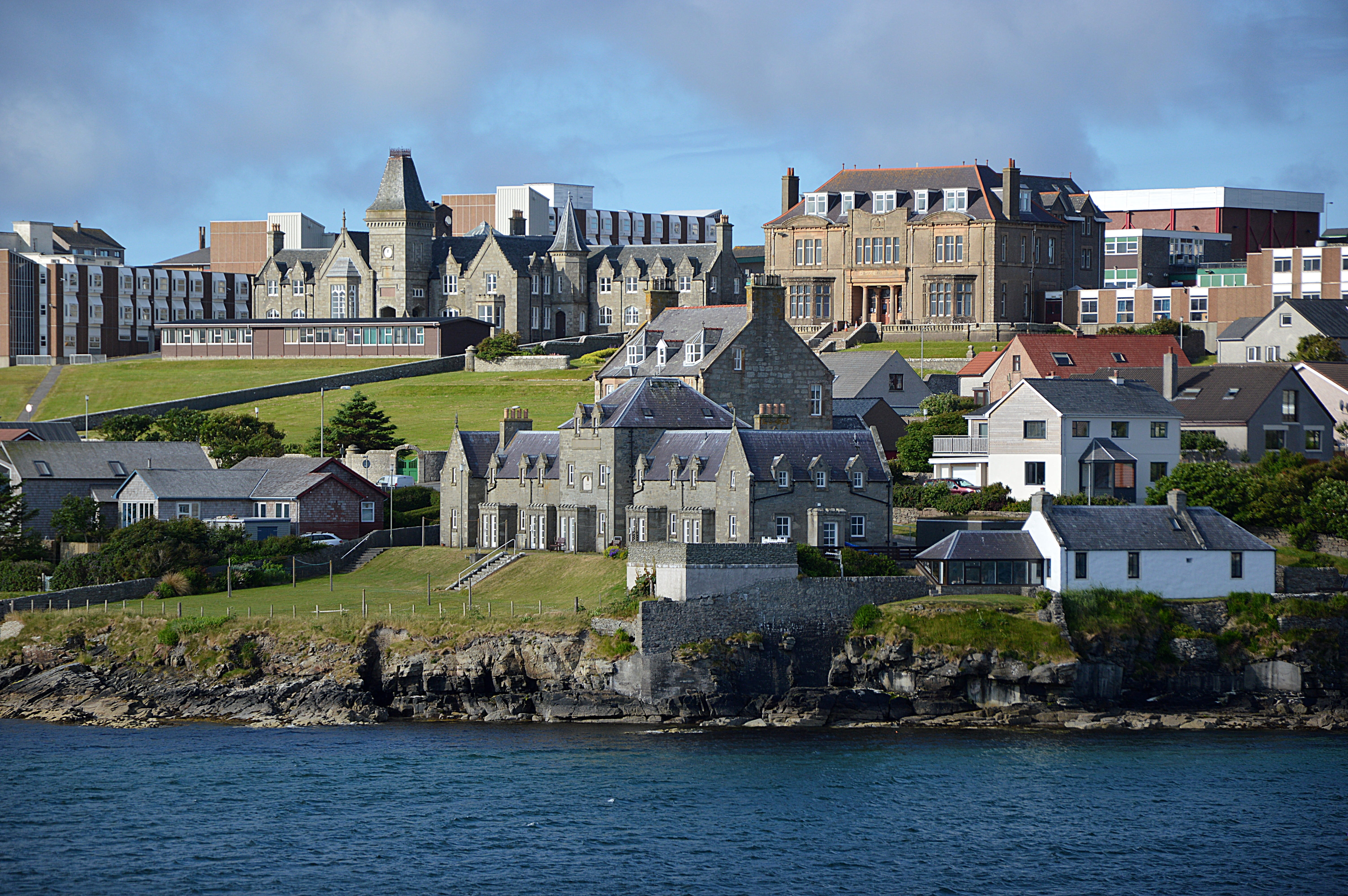 town, landscape, built structure, city, sky, sea, waterfront, coast, nature, 5K, architecture, history, island, city view, building exterior, luxury, lerwick, HD Wallpaper