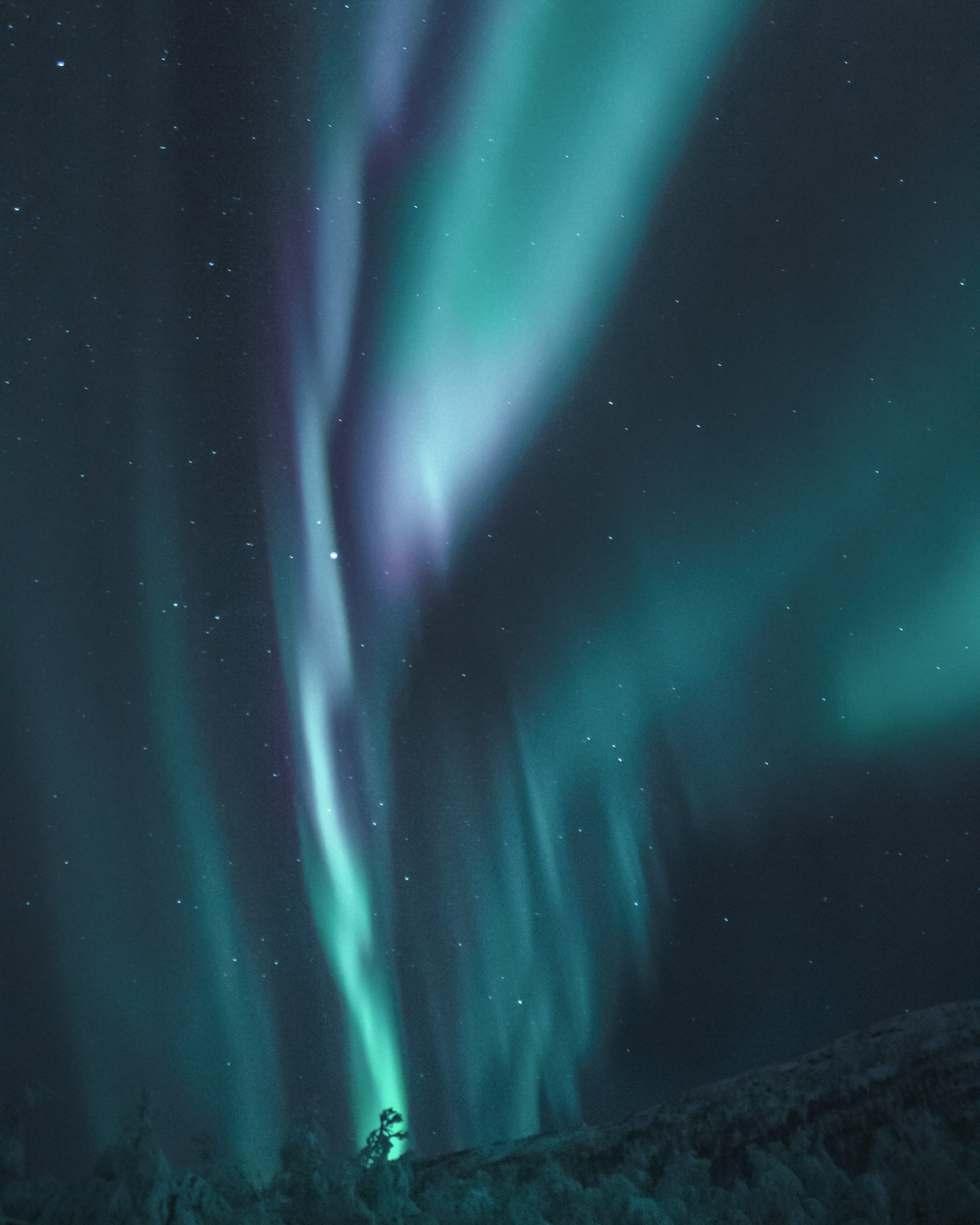 star - space, green color, galaxy, nature, idyllic, stars, cosmos, nebula, photo, 2K, evening, stellar, landscape, skyscape, no people, aurora polaris, Phone HD Wallpaper