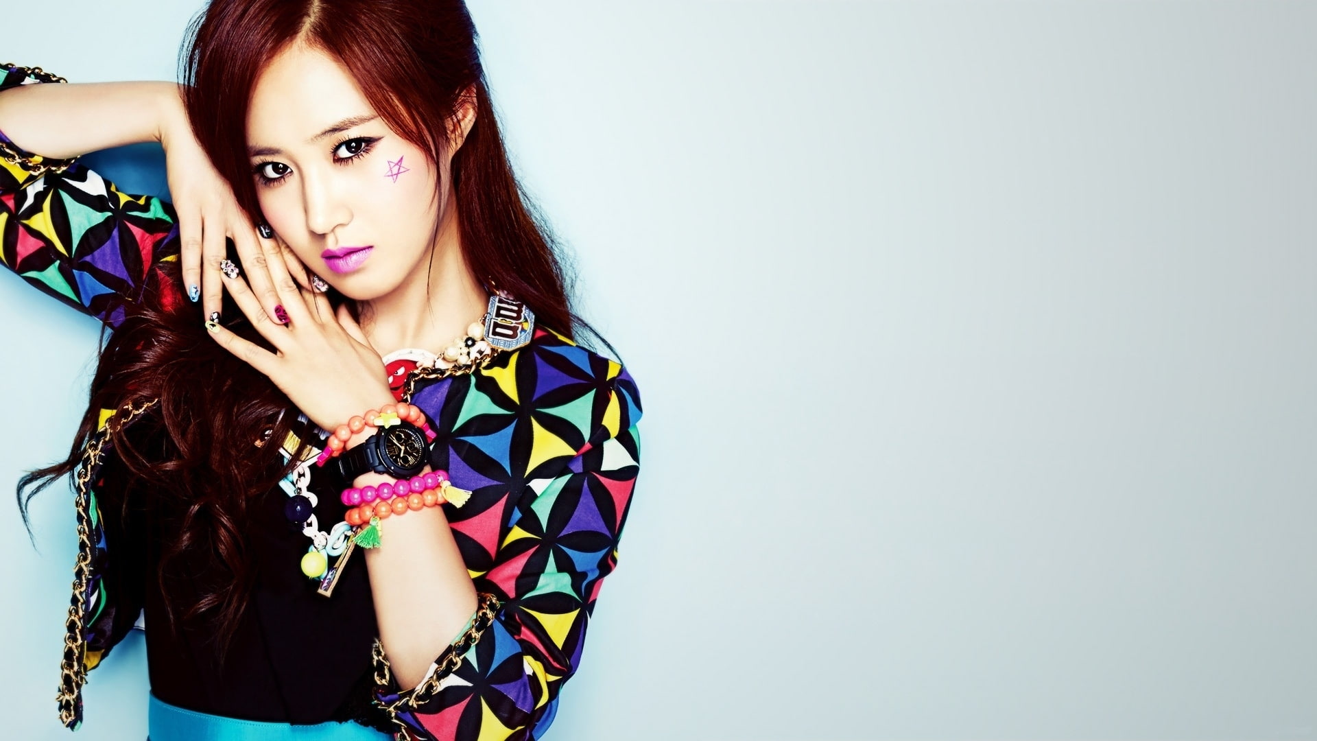 beauty, hair, kpop, leisure activity, studio shot, girls generation, floral pattern, copy space, women, fashion, portrait, one person, hairstyle, snsd, HD Wallpaper