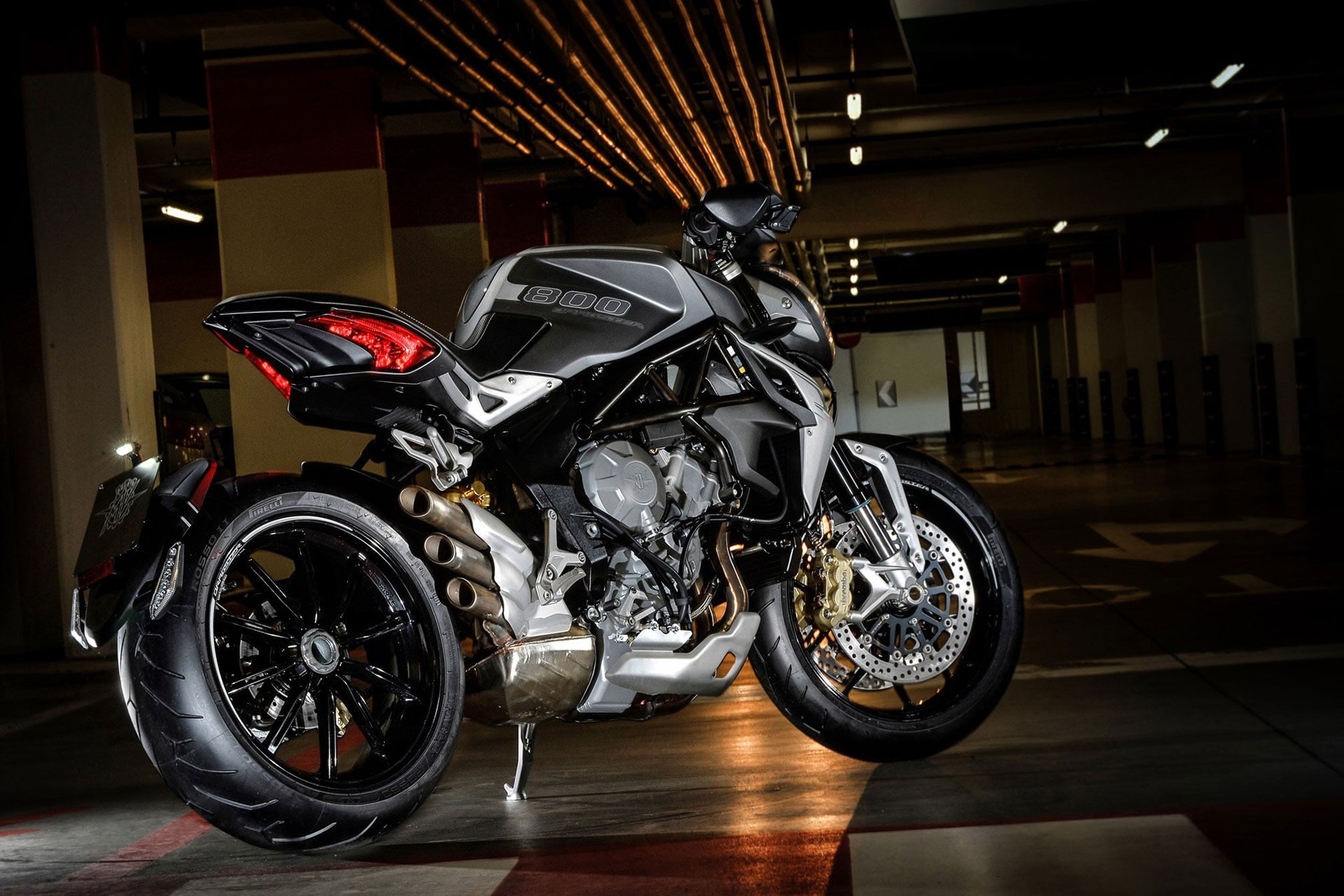 headlight, motorcycle, stationary, crash helmet, reflection, wheel, transportation, red, land vehicle, 1080P, sports race, black color, illuminated, city, HD Wallpaper