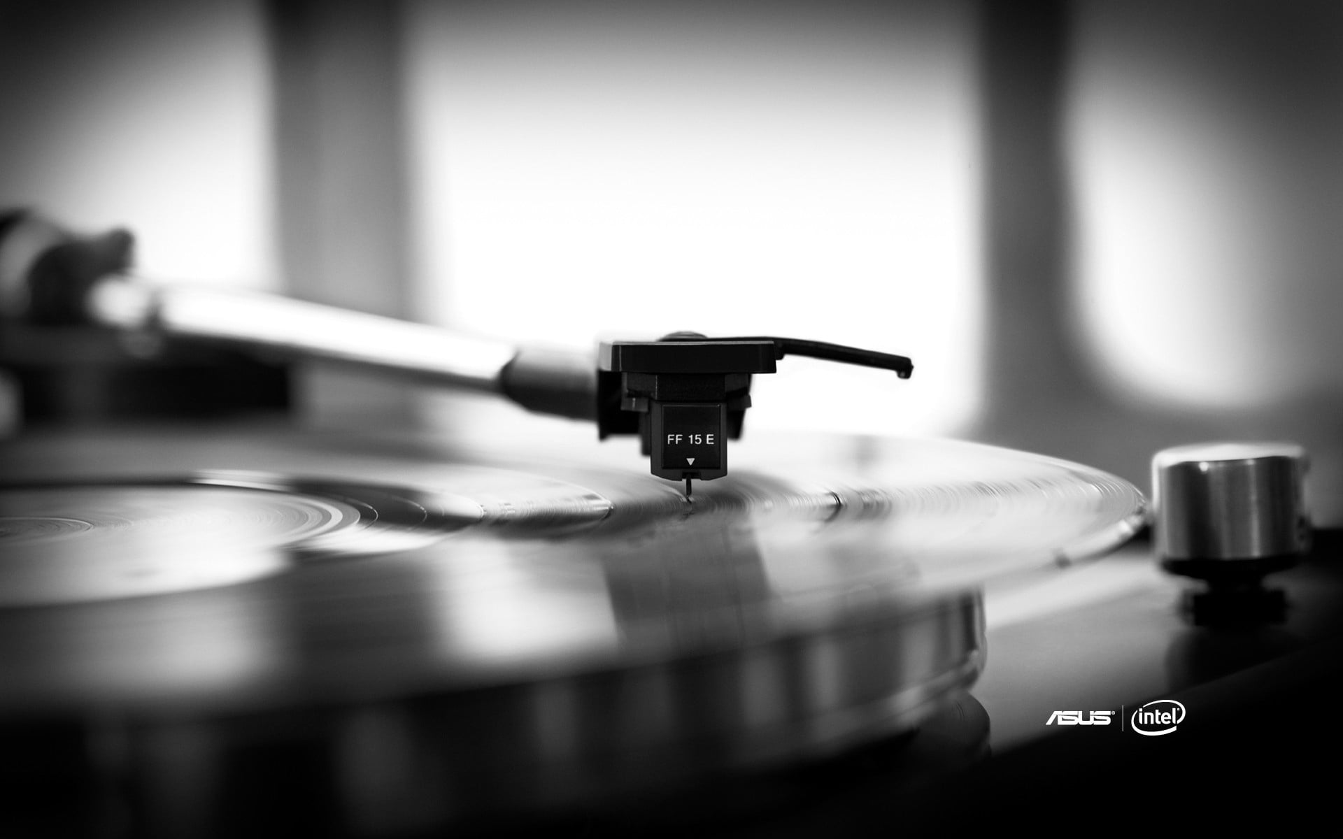 music, 1080P, indoors, mixing, macro, musical Instrument, close-up, musical equipment, gramophone, no People, technology, turntable, stereo, spinning, HD Wallpaper
