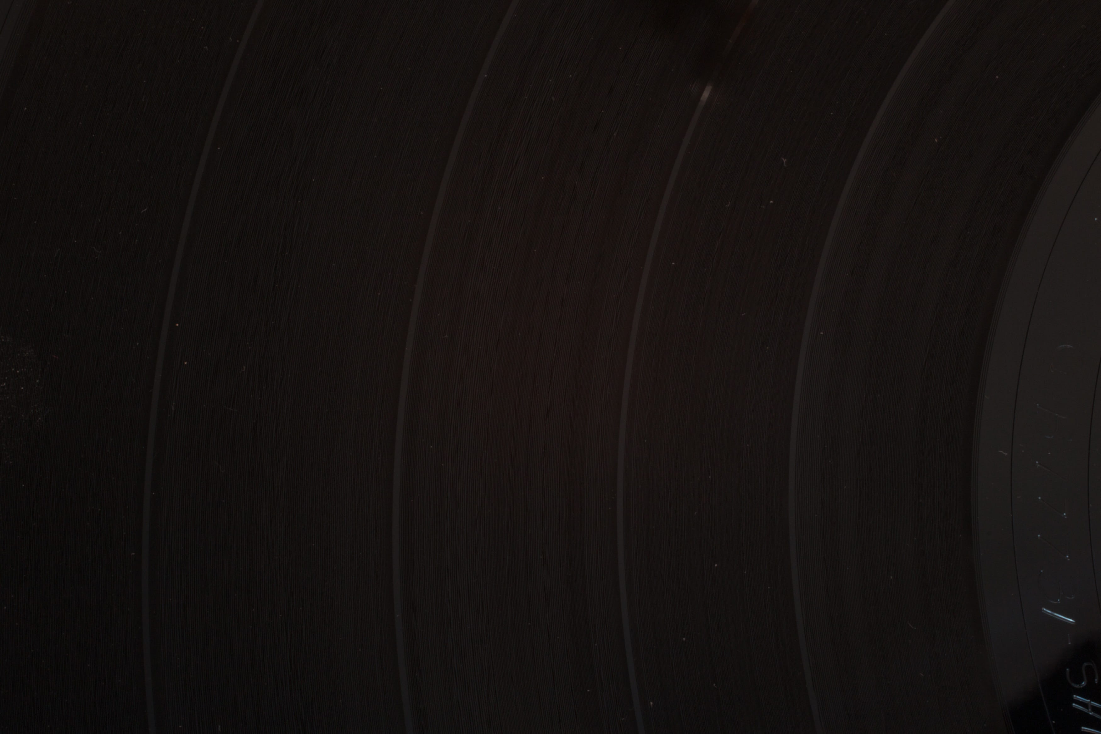 old, wood - material, pattern, dark, close-up, geometric shape, full frame, 2K, backgrounds, music, disc, copy space, shape, design, no people, recorded, HD Wallpaper