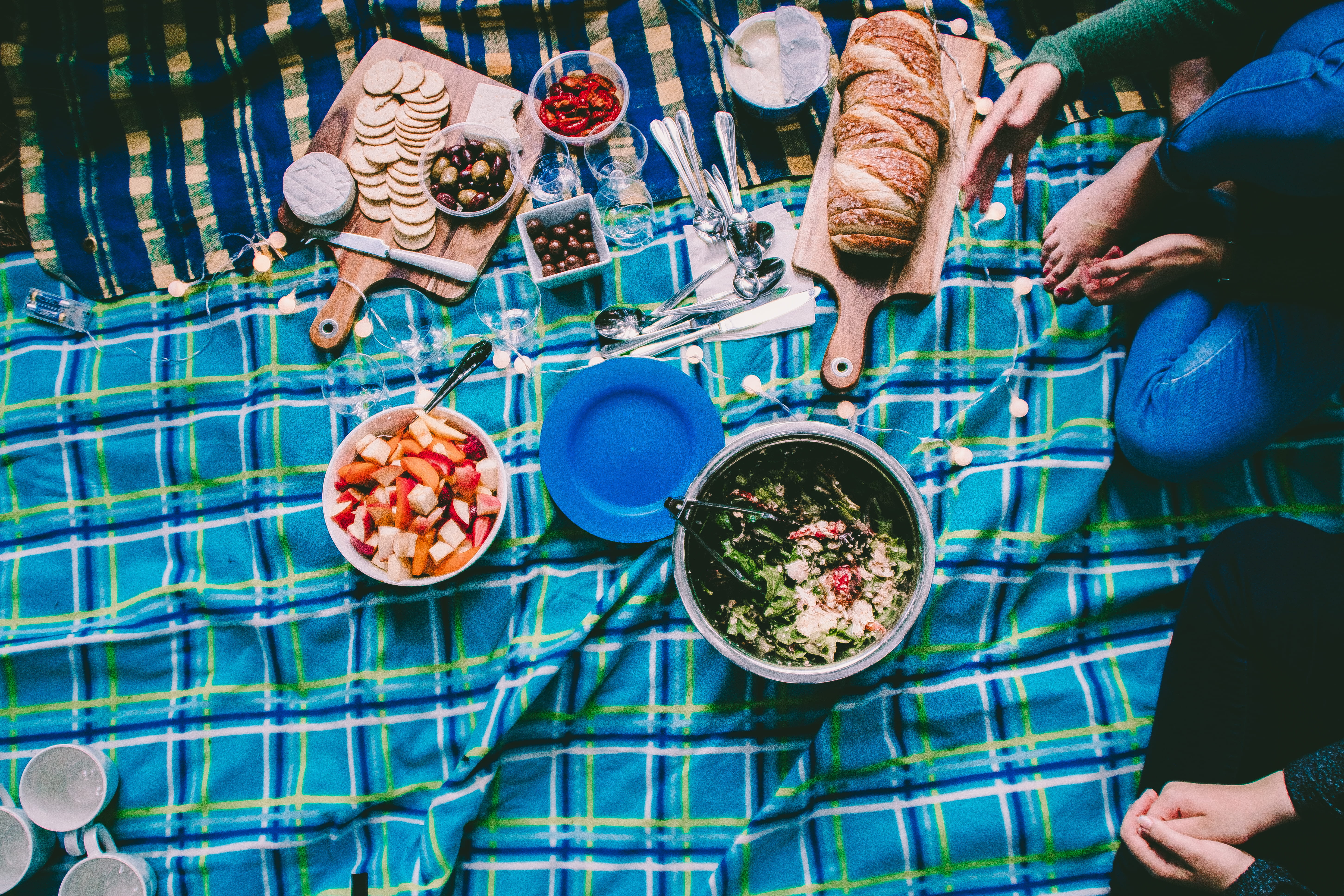 lifestyles, women, food and drink, aerial, human hand, fruit, day, real people, street food, for sale, people, blanket, crackers, picnic, market, container, HD Wallpaper