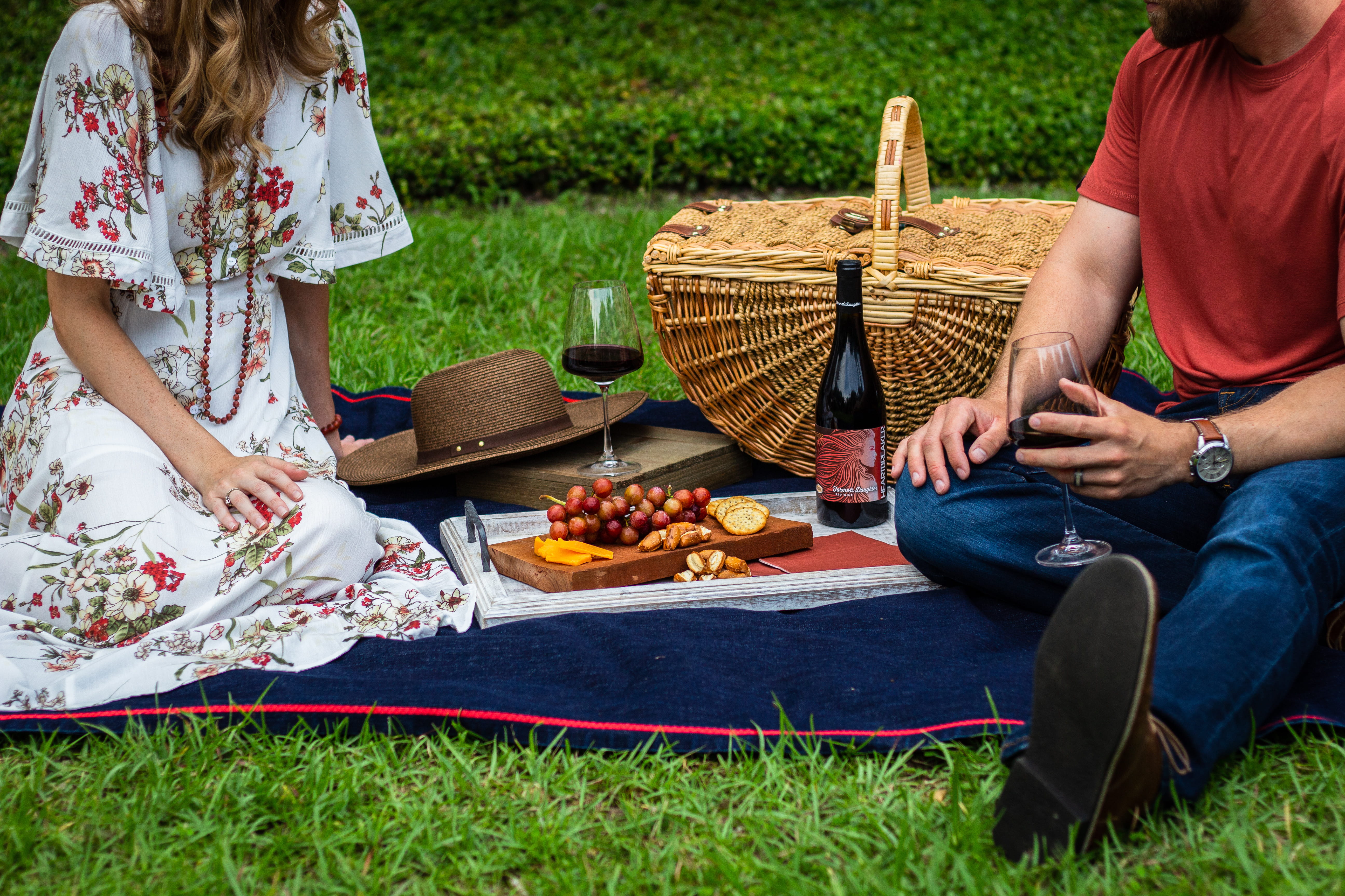 togetherness, brown, woman, food and drink, 5K, leisure activity, day, women, casual clothing, beside, nature, basket, outdoors, picnic basket, two people, HD Wallpaper