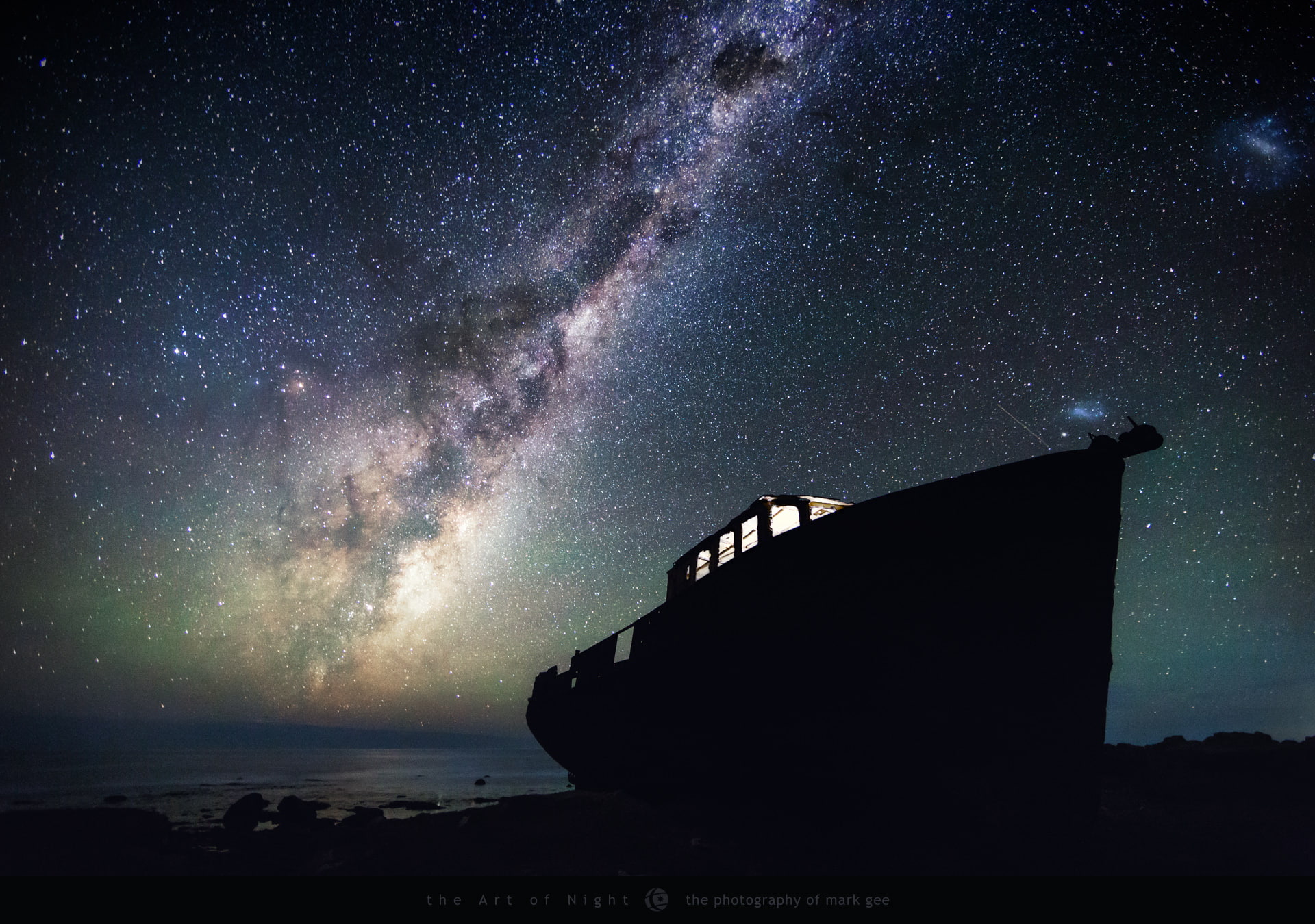 the sky, light, photographer, boat, Mark Gee, 1080P, stars, romance, the skeleton, night, shore, HD Wallpaper