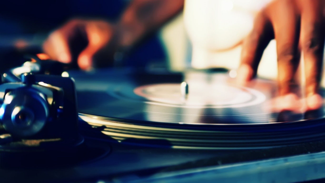 macro, 720P, Tech N9ne, vinyl, music, technology, HD Wallpaper