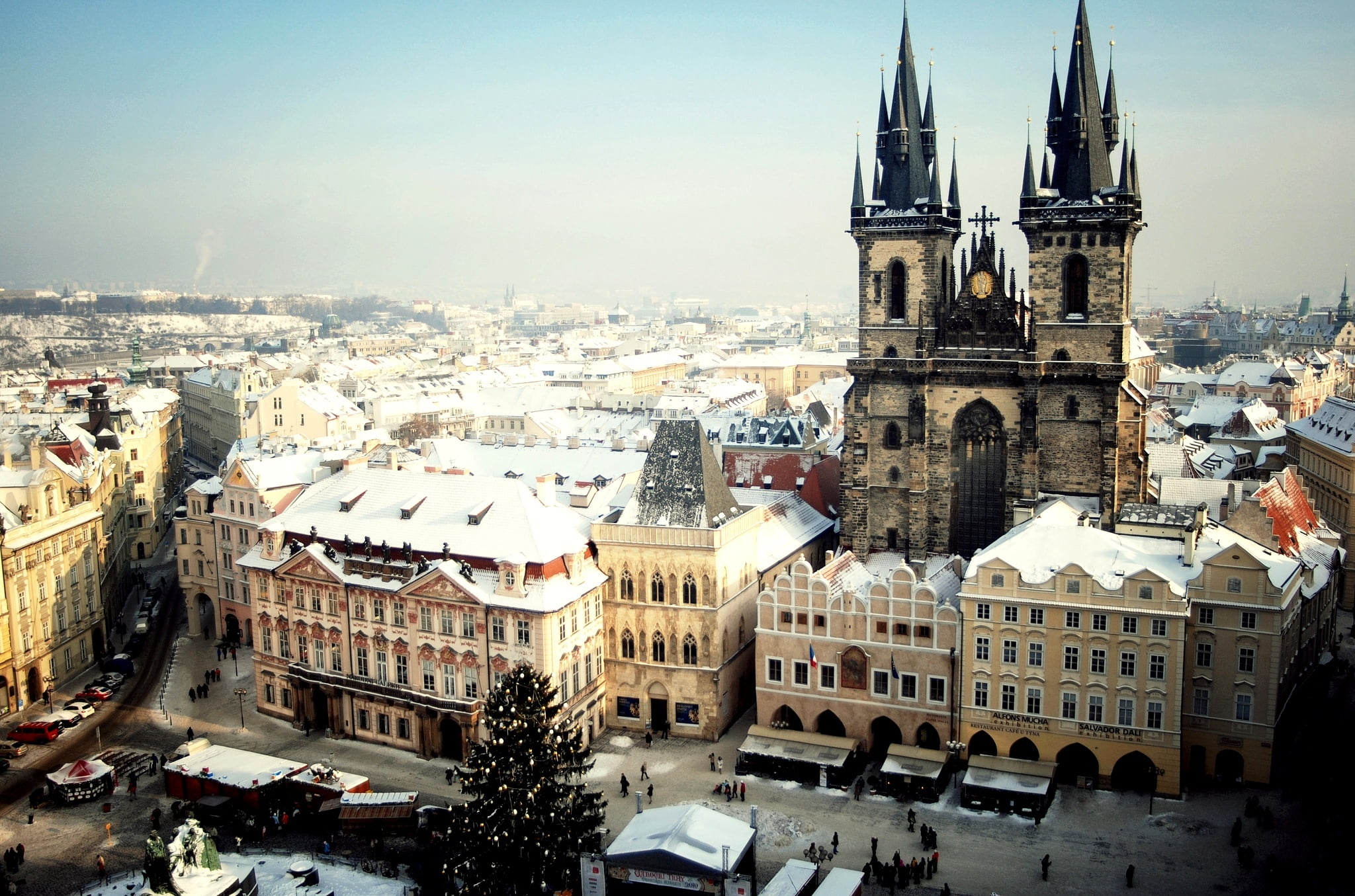 religion, tower, town, roof, bohemia, residential district, sky, Old town square, The Czech Republic, spirituality, crowd, the city, Tyn Church, snow, belief, HD Wallpaper