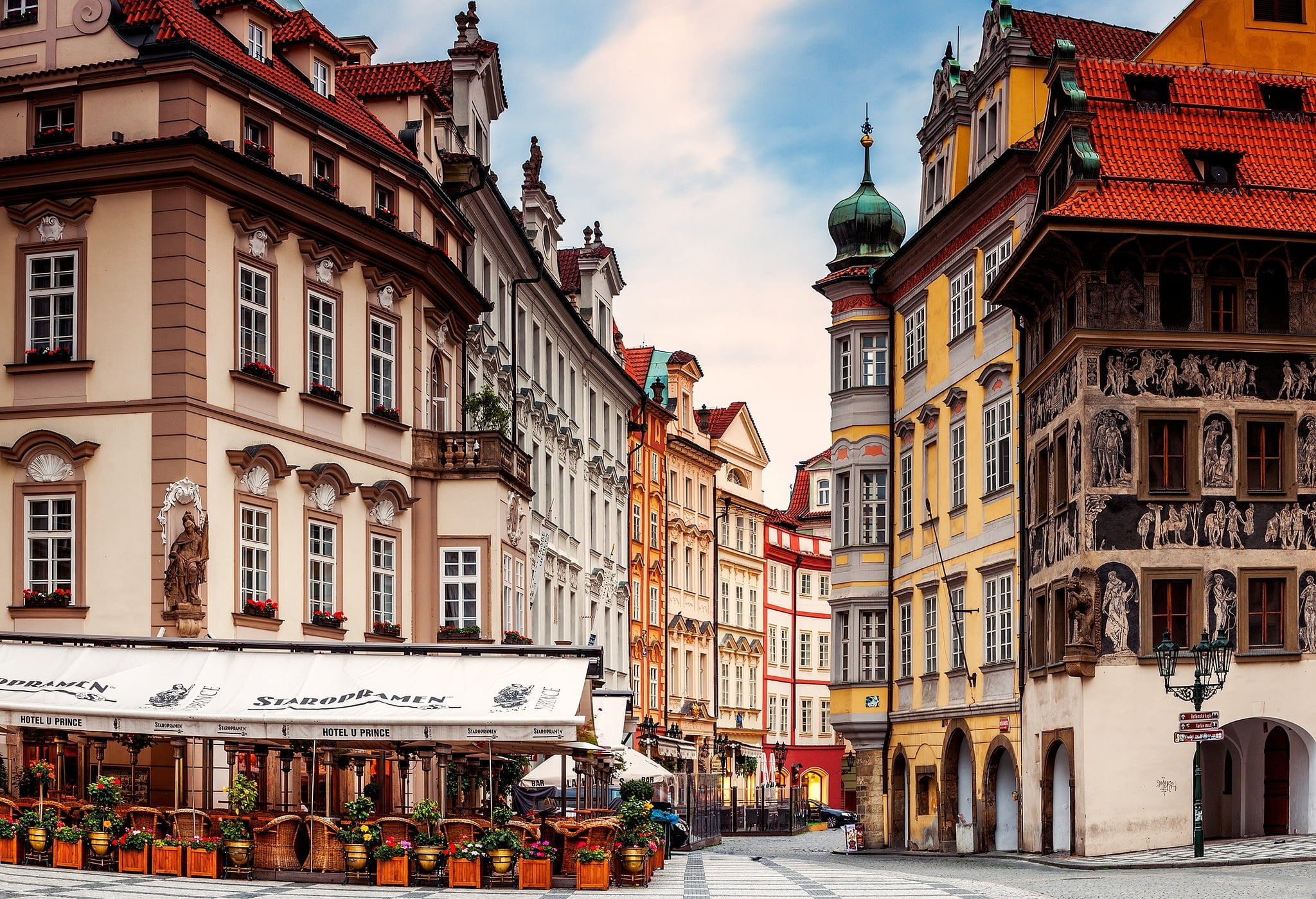 buildings, 1080P, Prague, residential District, street, the city, building Exterior, capital Cities, red, city Life, tourism, tourist, apartment, cultures, HD Wallpaper