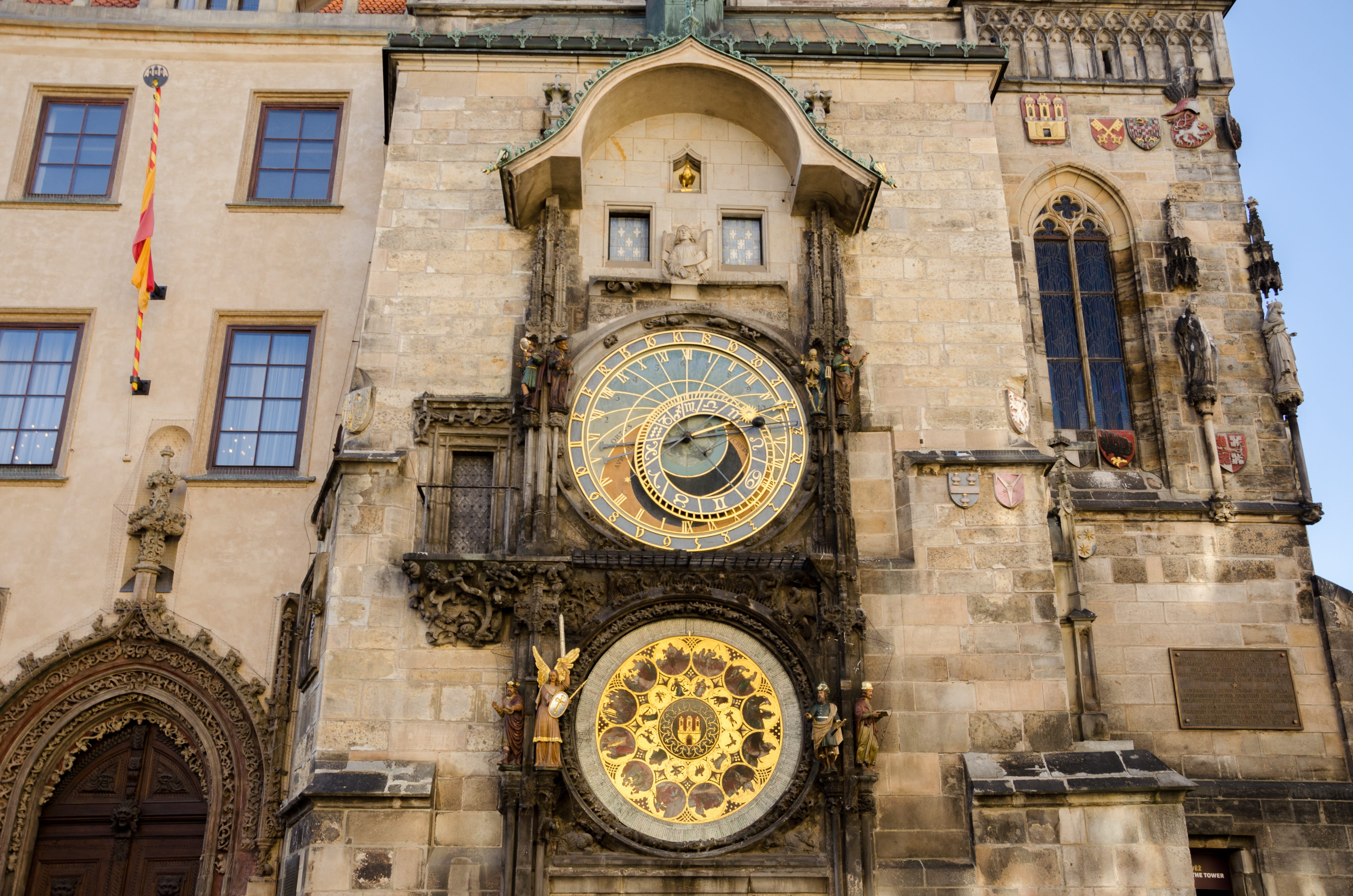 tourism, day, history, clock, facade, old town hall, time, czech republic, building, travel, historic center, outdoors, clock tower, hauswand, the past, HD Wallpaper
