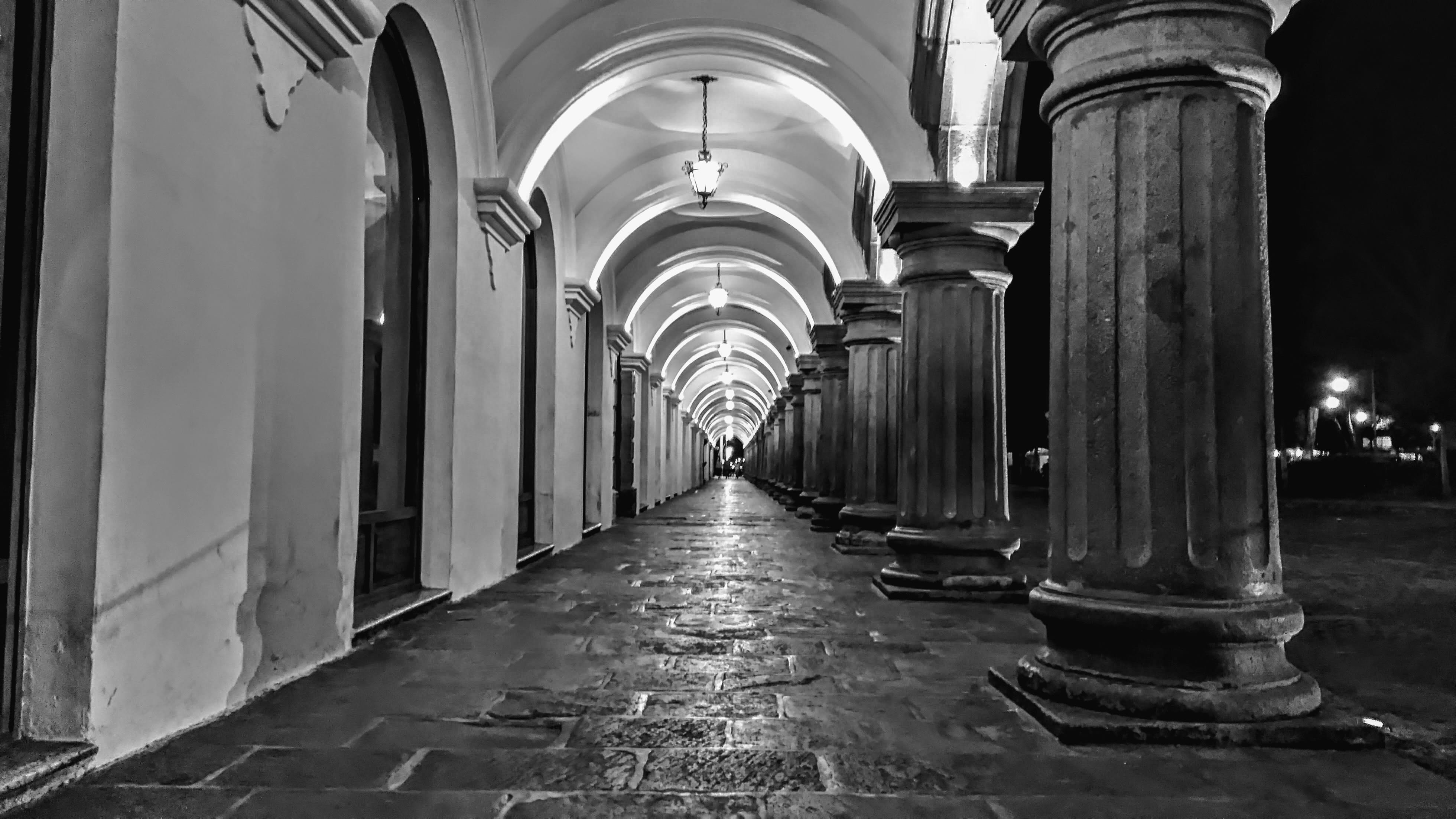 arcade, lighting equipment, electric lamp, arch, in a row, 4K, diminishing Perspective, Scenery, building, direction, Antigua, Guatemala, architectural Column, HD Wallpaper