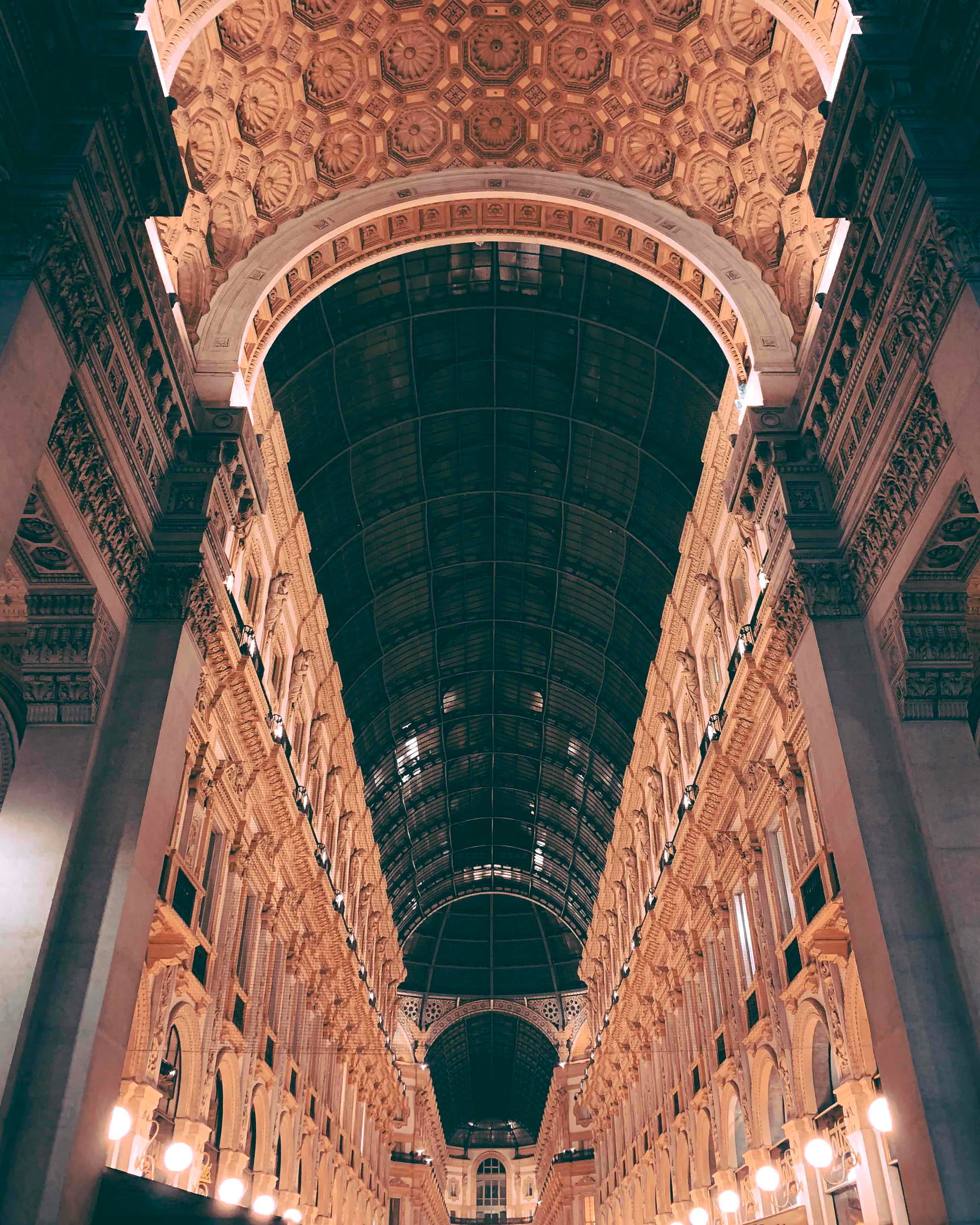 illuminated, outdoors, architecture, arch, day, history, city, italy, low angle view, tourism, 1080P, built structure, duomo di milano, lighting equipment, Phone HD Wallpaper