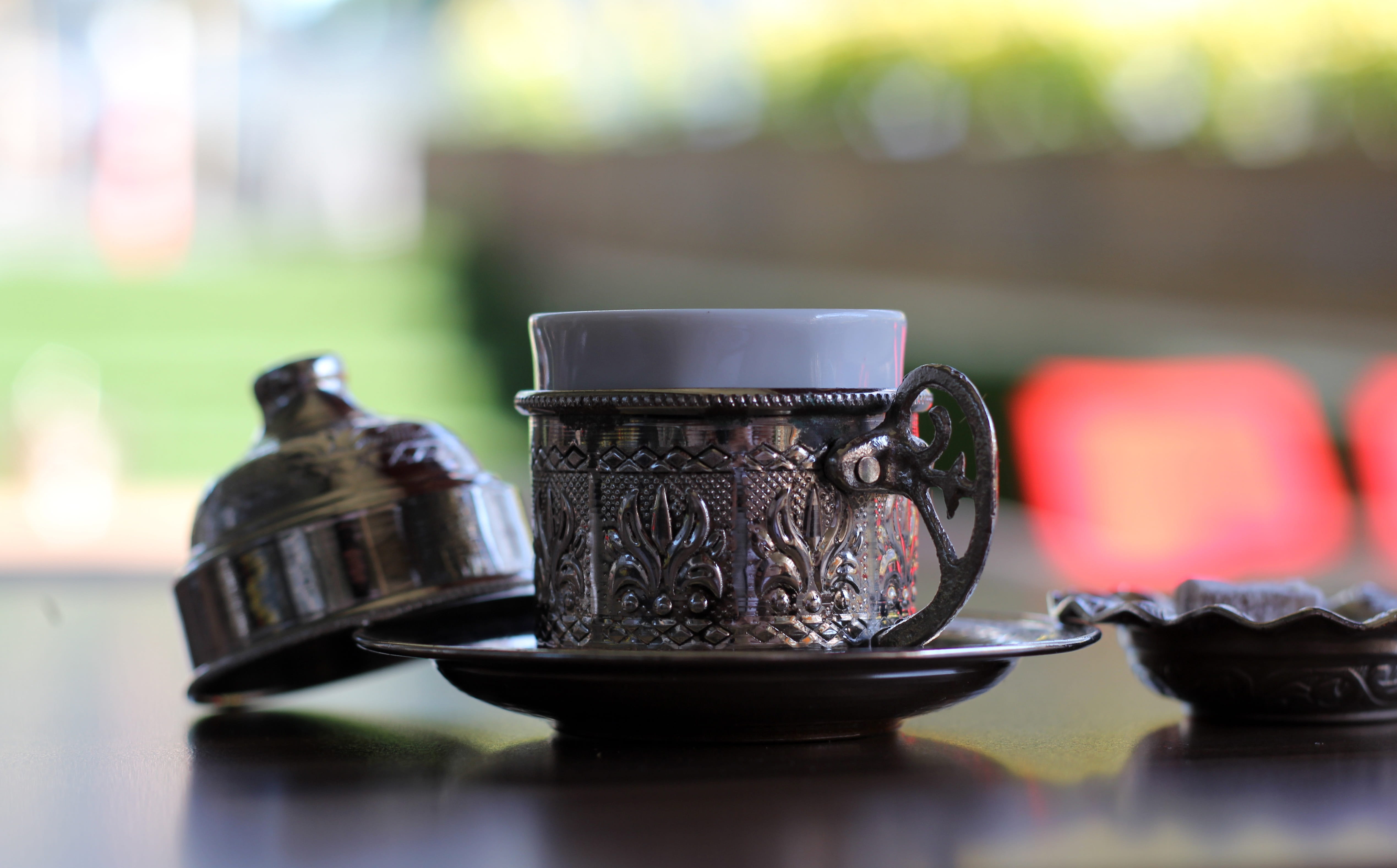 focus on foreground, cup, sugar, colored, brown, food, 4K, kitchen utensil, cafe, table, food and drink, tradition, no people, dark, close-up, turkish, HD Wallpaper