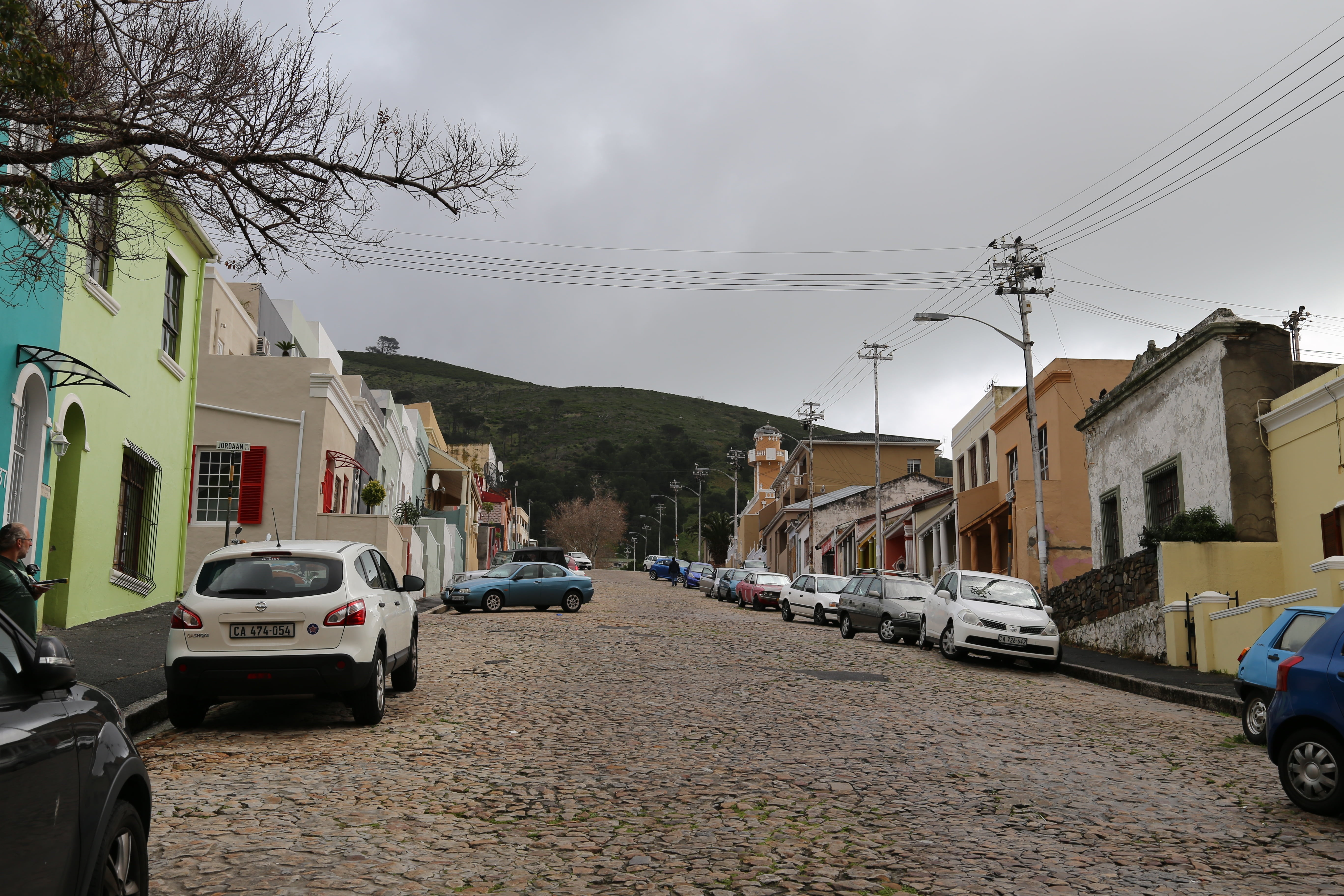 nature, building exterior, direction, electricity, building, car, bo-kaap, sky, stationary, s africa, tree, house, mode of transportation, residential district, HD Wallpaper