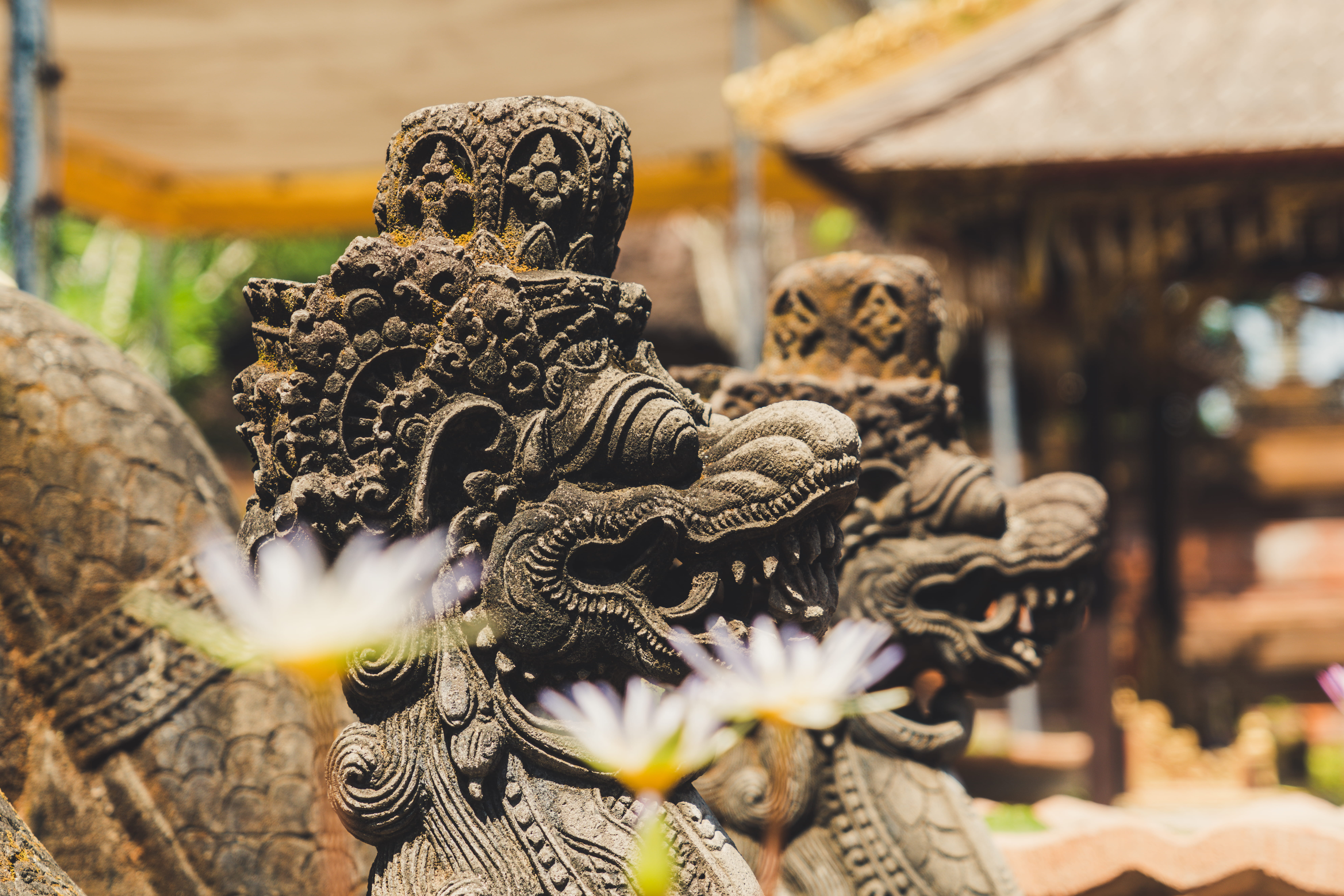spirituality, close-up, dragon, two, no people, representation, creativity, 8K, built structure, statue, outdoor, concrete, belief, statues, human representation, HD Wallpaper