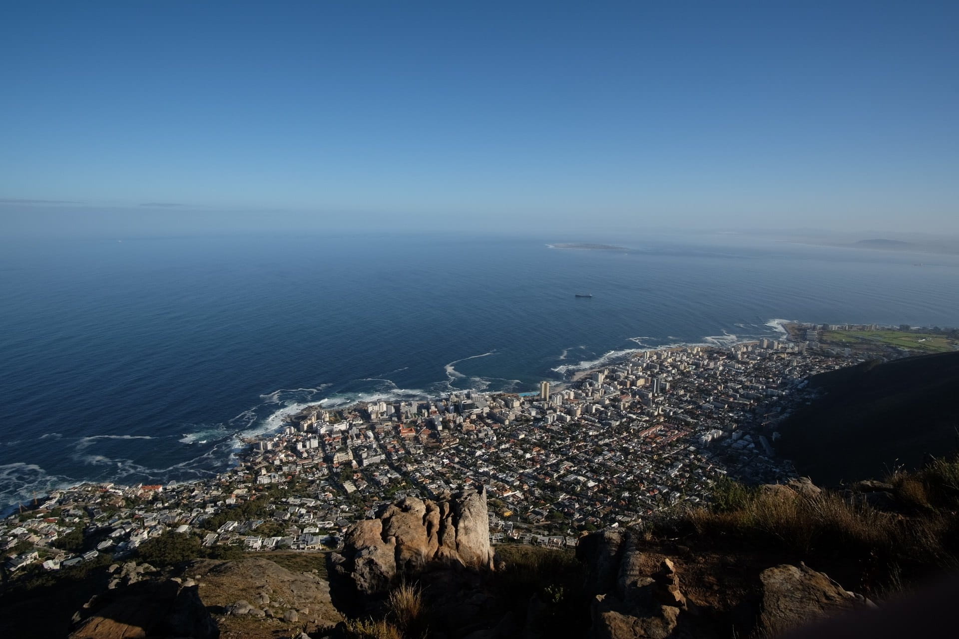 sea, building exterior, beach, sea point, scenics - nature, sky, horizon, built structure, cityscape, Robben Island, nature, Cape Town, Sea Point, no people, HD Wallpaper