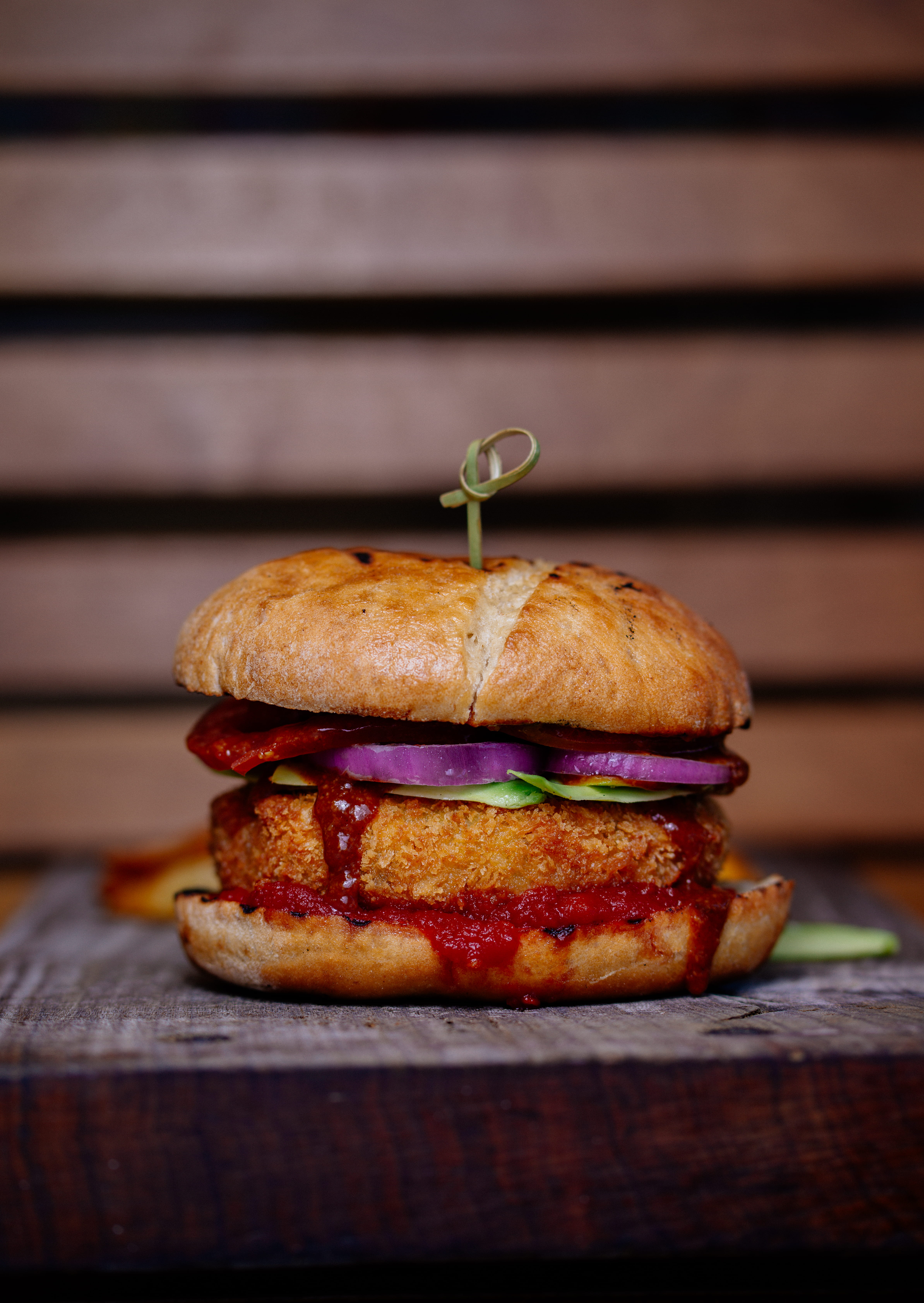 temptation, snack, indoors, onions, lettuce, photography, sandwich, no people, hamburger, wood - material, focus on foreground, meat, patty, close-up, top, Phone HD Wallpaper