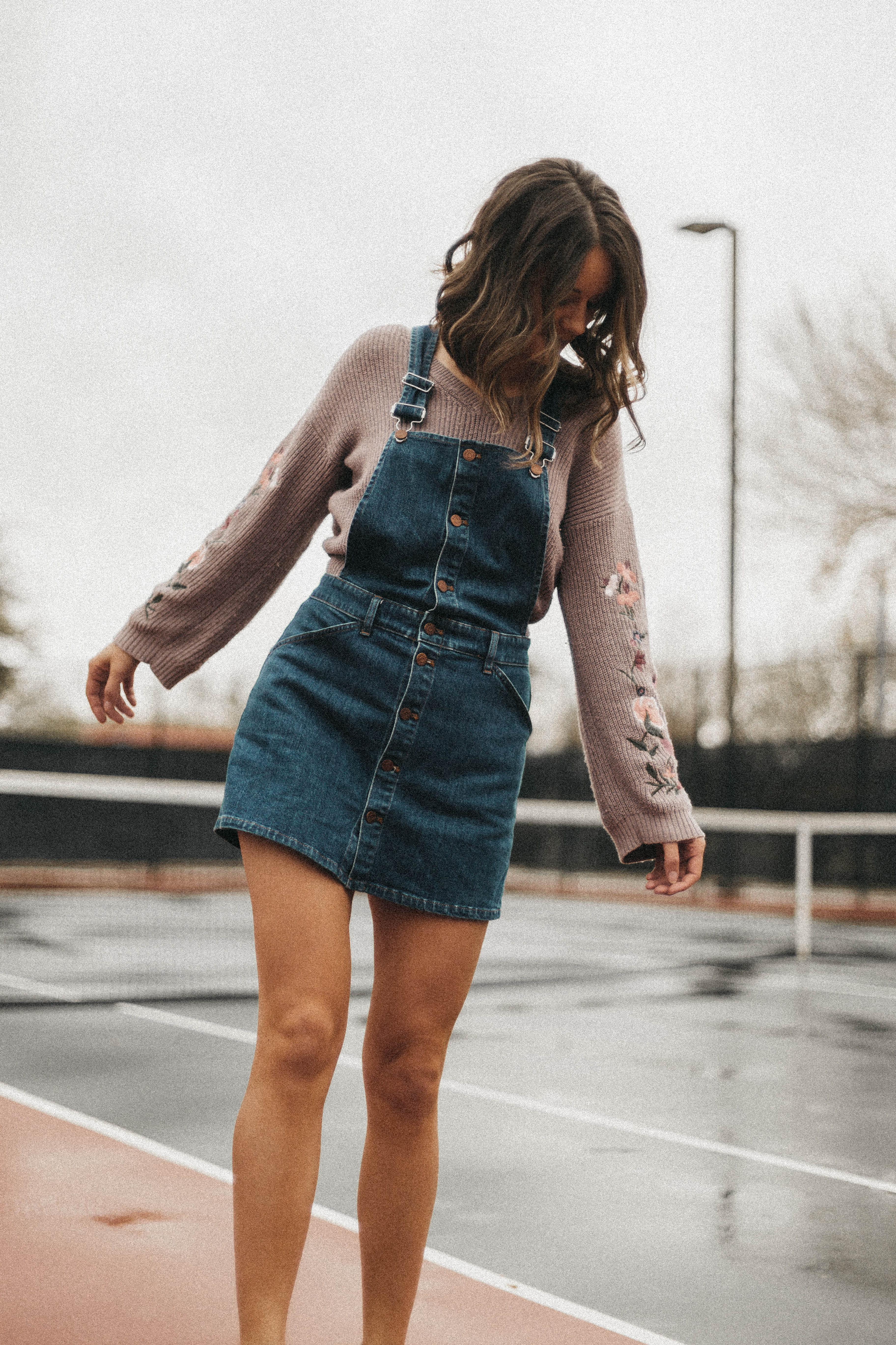nature, real people, road, front view, day, woman, leisure activity, shorts, jumper, skirt, young women, women, blue, jeans, denim, hairstyle, young adult, Phone HD Wallpaper