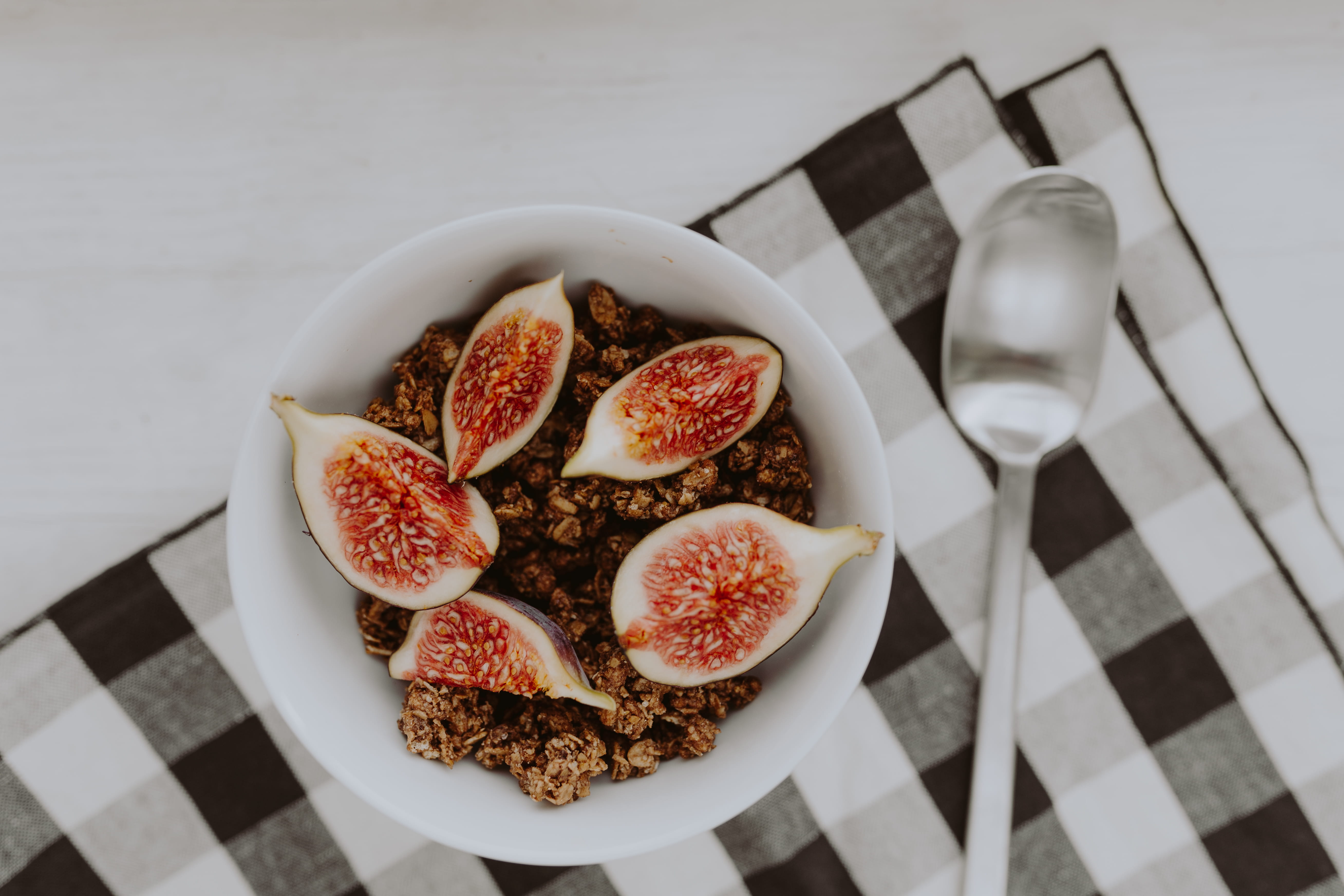 5K, cereals, granola, freshness, meal, drink, kitchen utensil, eating utensil, food, fig, directly above, healthy eating, fruits, figs, no people, indoors, HD Wallpaper