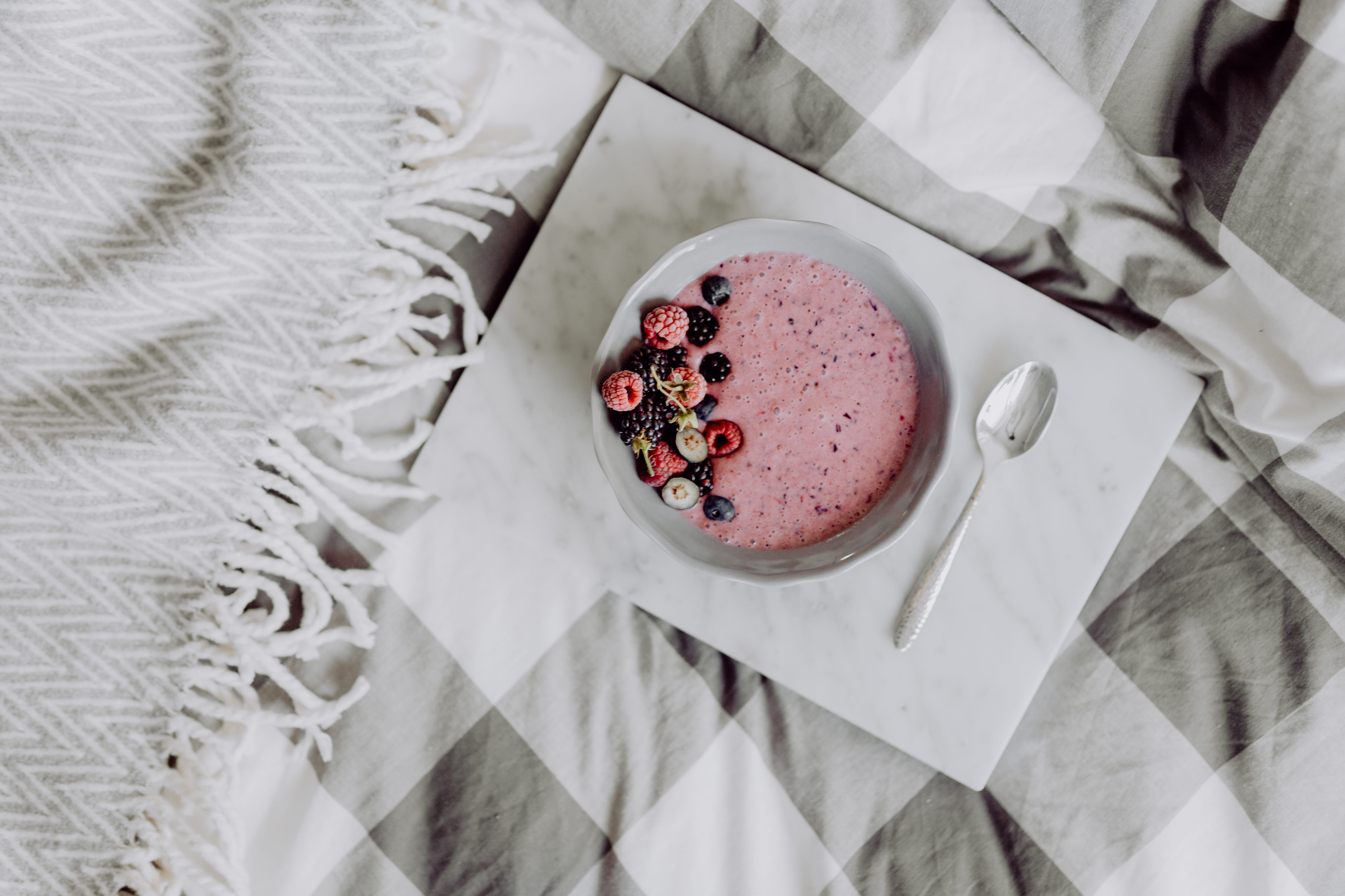 table, bed, glass, close-up, fruits, healthy eating, sweet food, no people, textile, temptation, food and drink, food, raspberries, dairy product, still life, HD Wallpaper