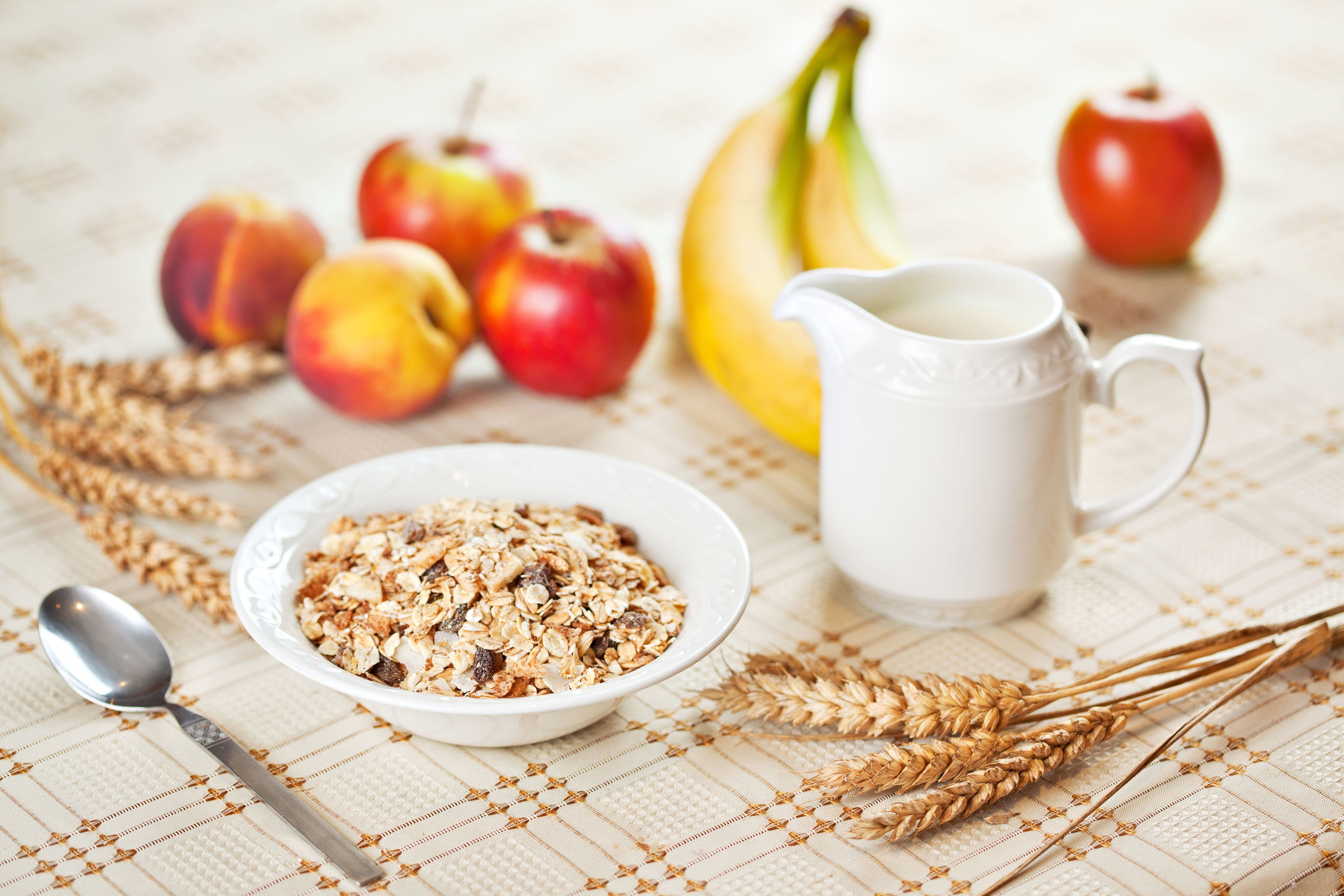 food and drink, dairy product, spoon, HD, oats - food, bananas, plant, rye, eating utensil, 2K, granola, food, oatmeal, snack, yogurt, full screen, HD Wallpaper
