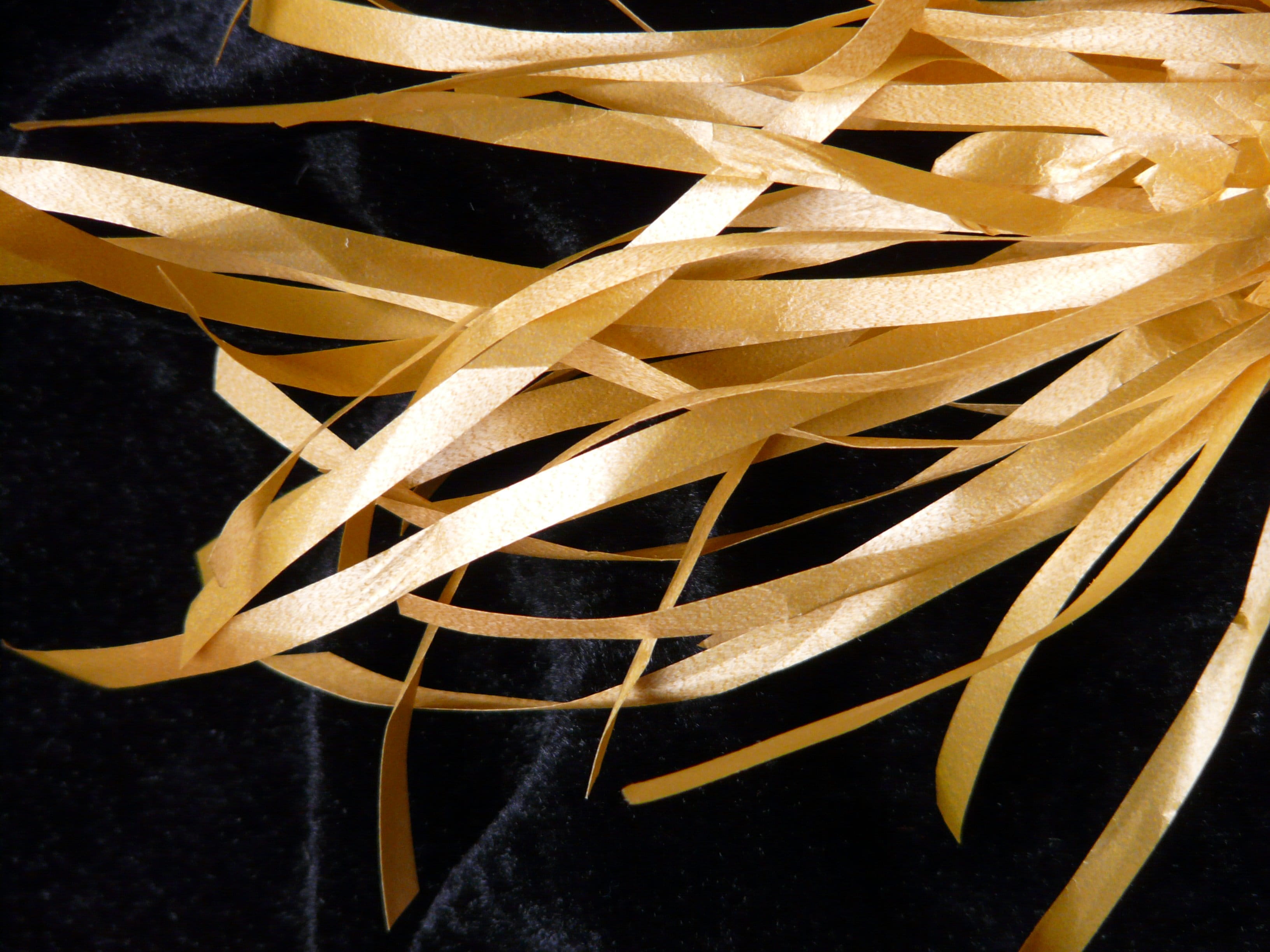 black background, tagliatelle, day, plant, raw food, pasta, no people, cute, food and drink, close-up, loop tape, freshness, gift tape, italian food, studio shot, HD Wallpaper